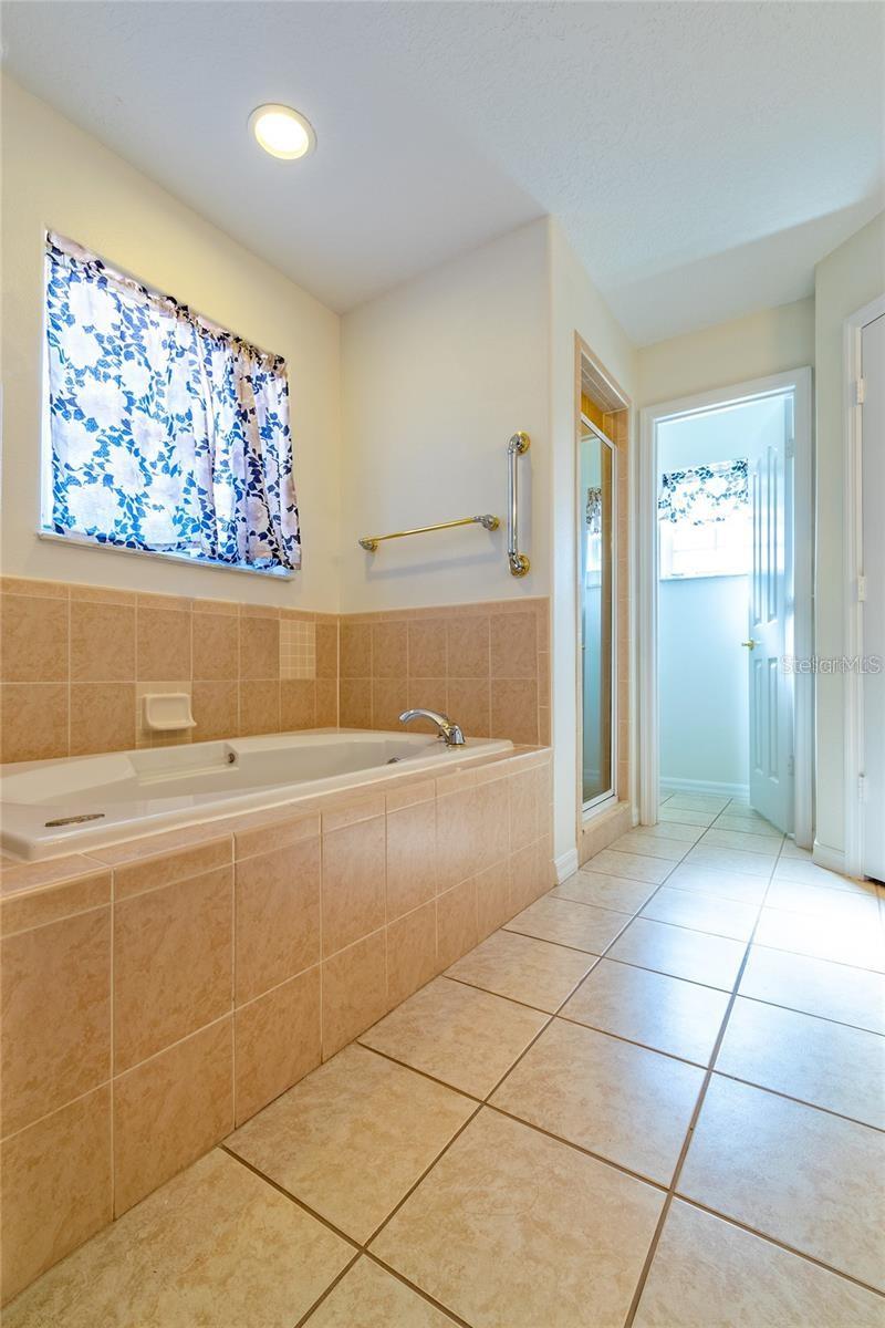 284 VISTA DR, DAVENPORT, FL, 33897