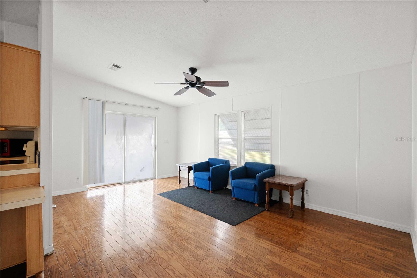 3210 HICKORY DR, WESLEY CHAPEL, FL, 33543