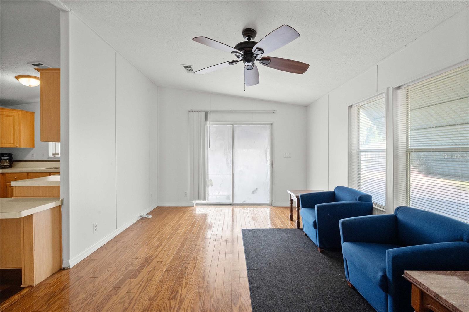 3210 HICKORY DR, WESLEY CHAPEL, FL, 33543