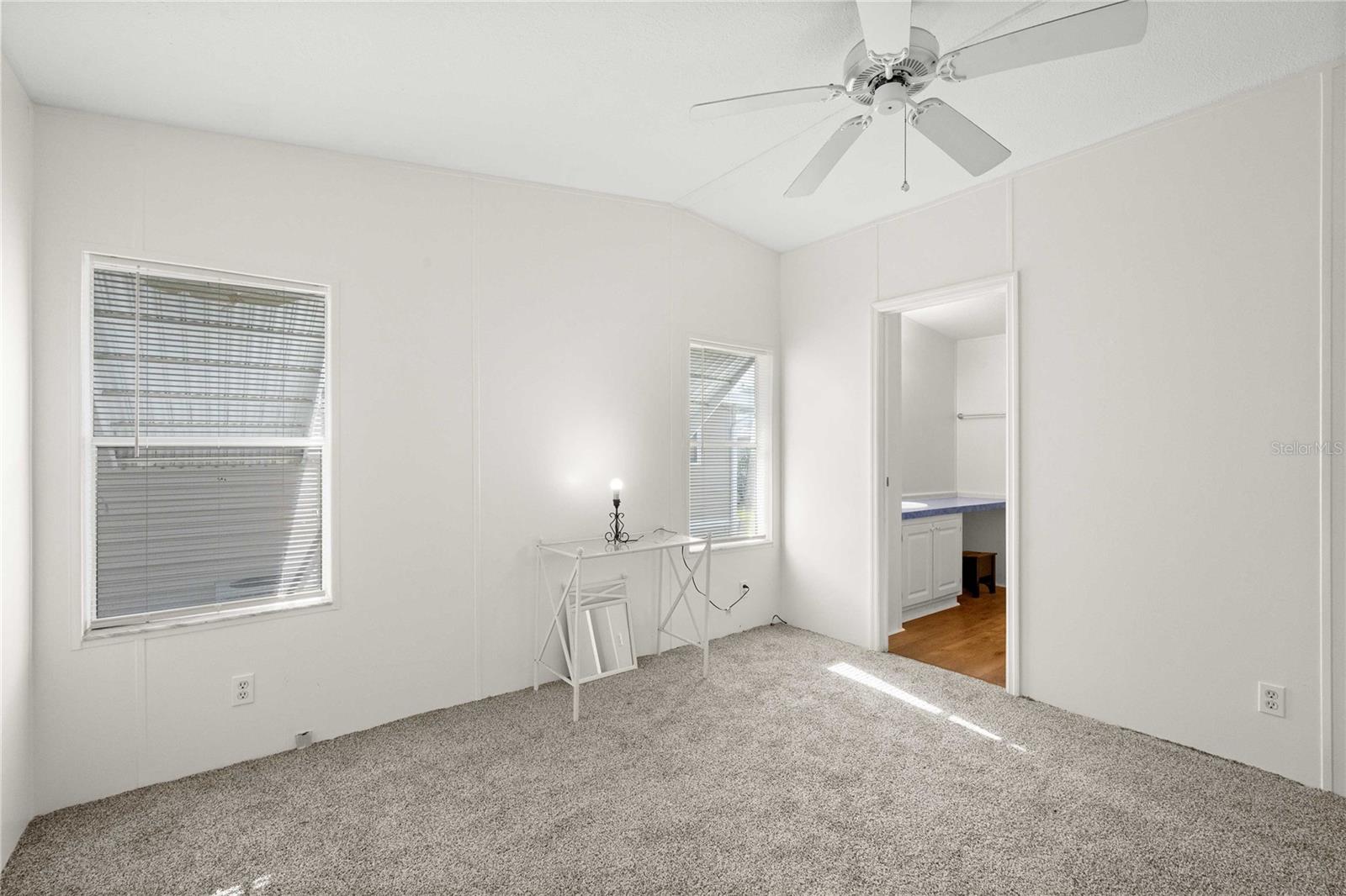 3210 HICKORY DR, WESLEY CHAPEL, FL, 33543