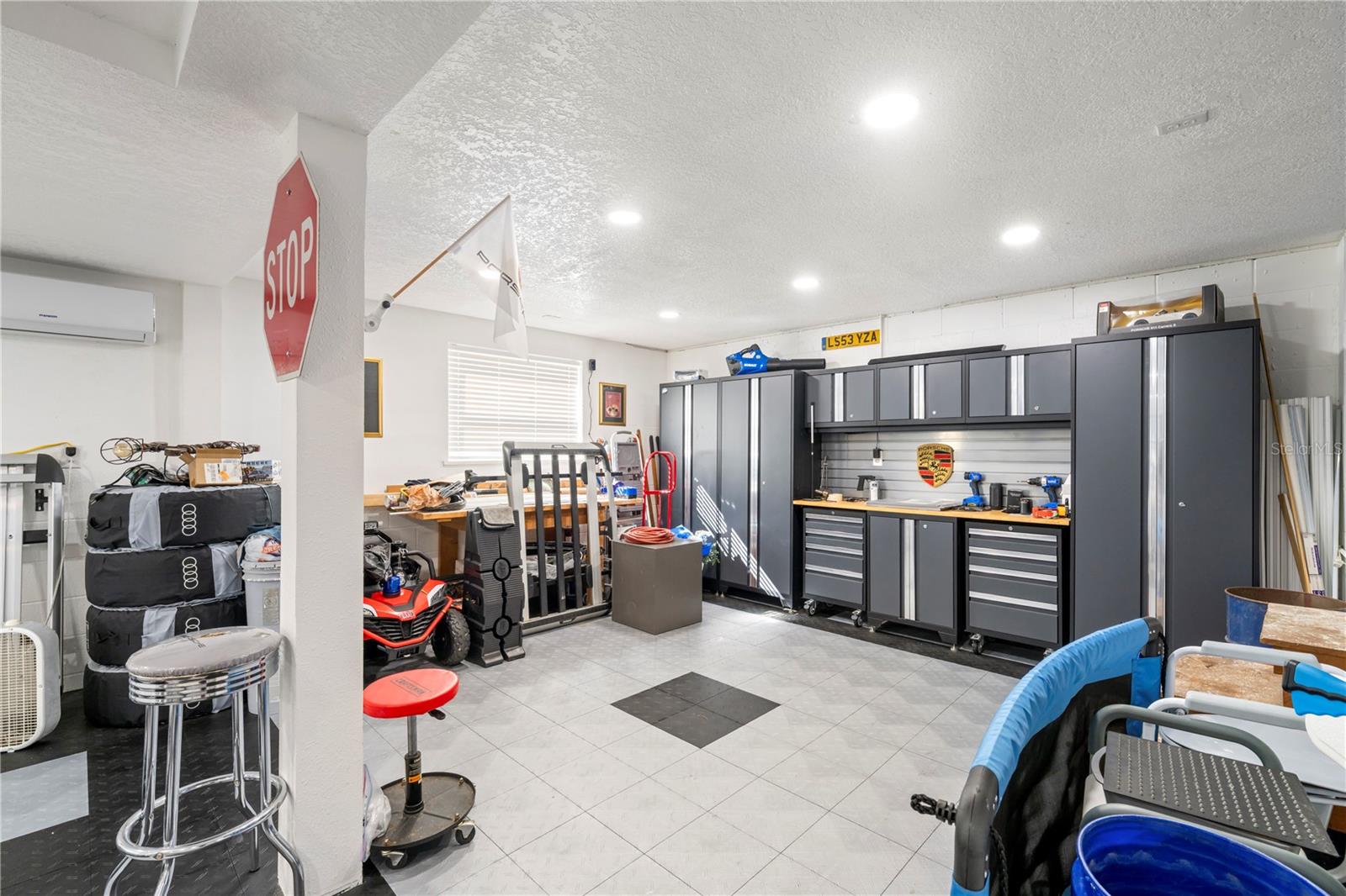 1930 HILLTOP DR, MOUNT DORA, FL, 32757