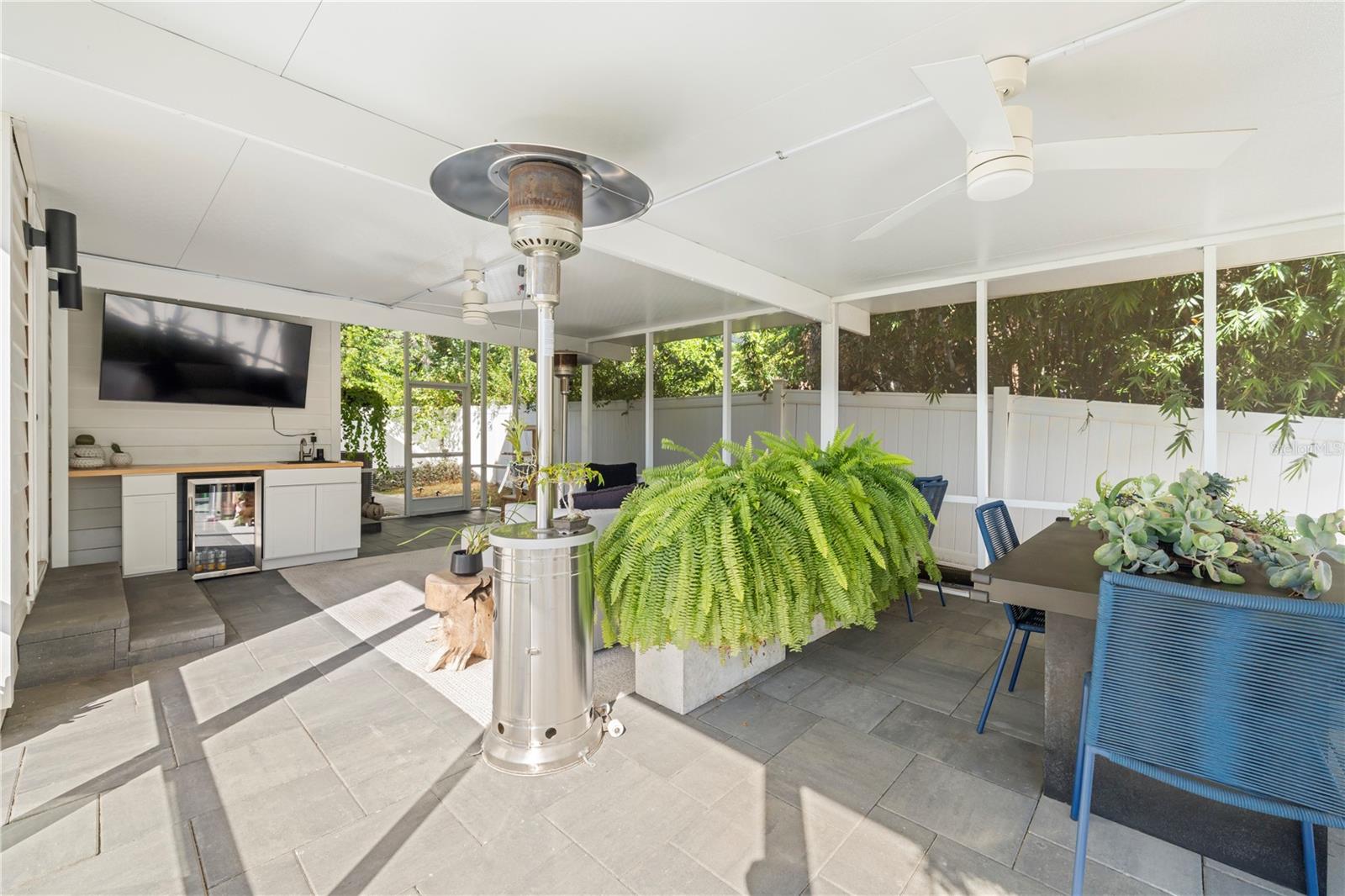 1930 HILLTOP DR, MOUNT DORA, FL, 32757