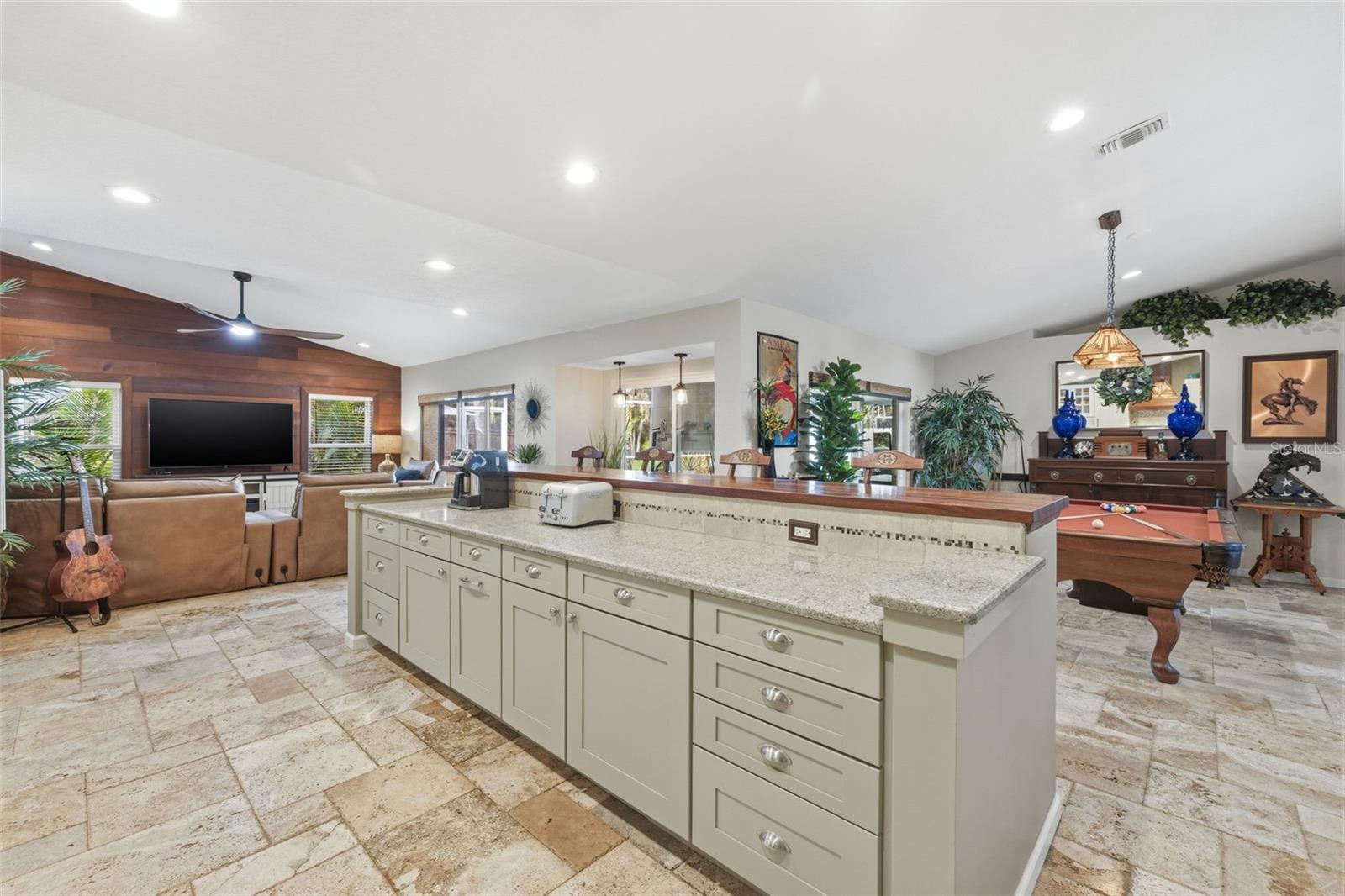 10424 TARA DR, RIVERVIEW, FL, 33578
