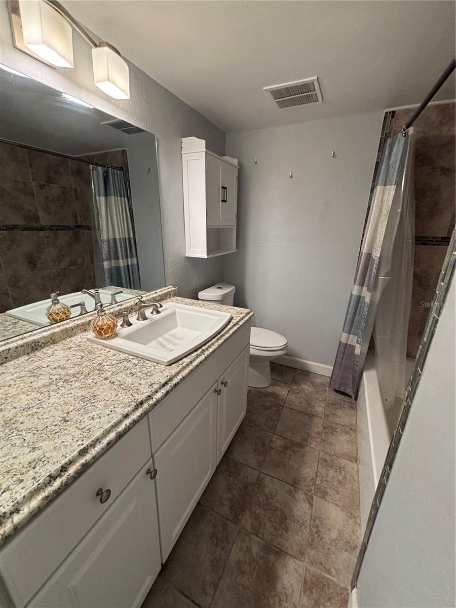 1008 ESTREMADURA DR, BRADENTON, FL, 34209