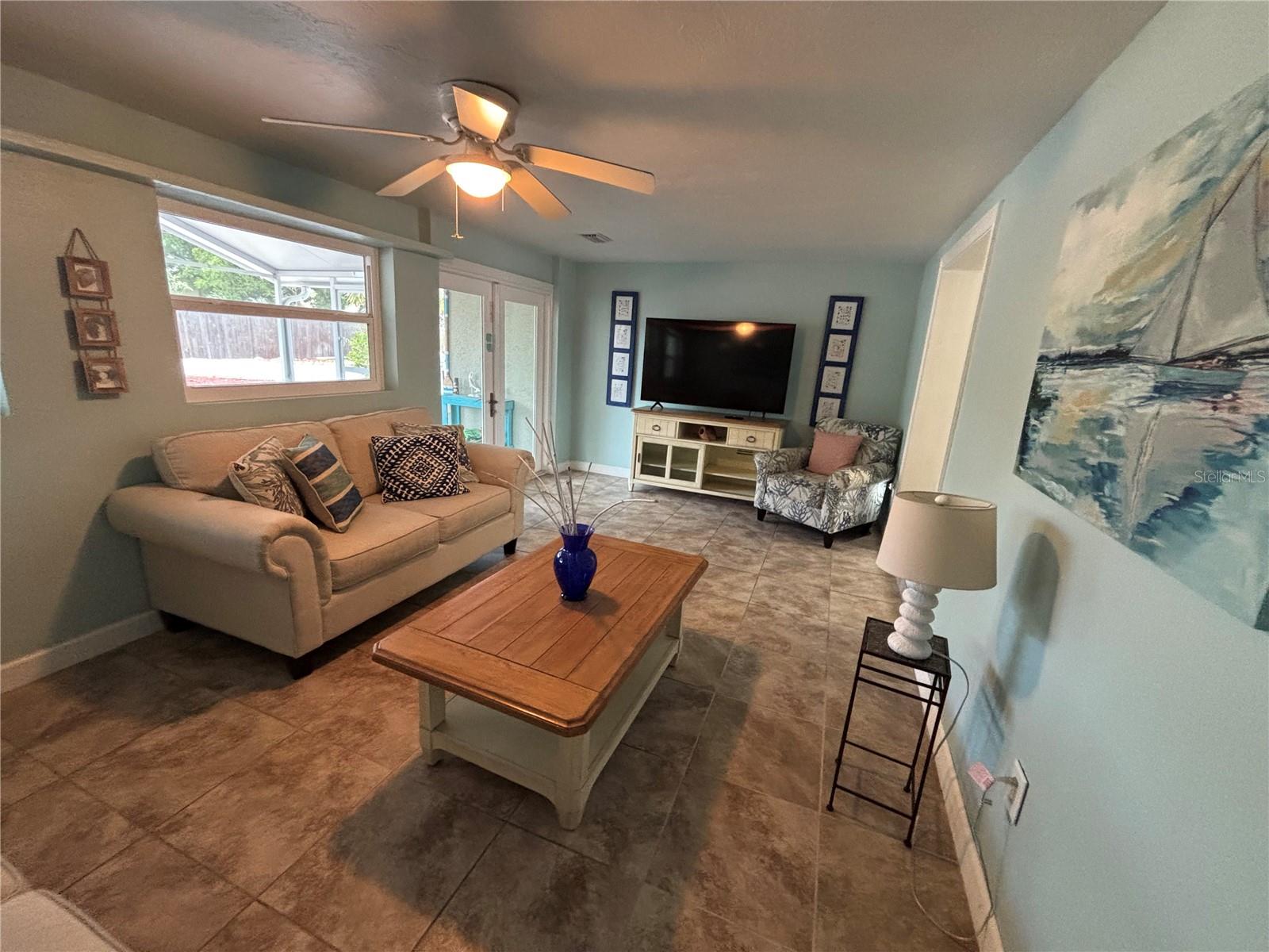 1008 ESTREMADURA DR, BRADENTON, FL, 34209