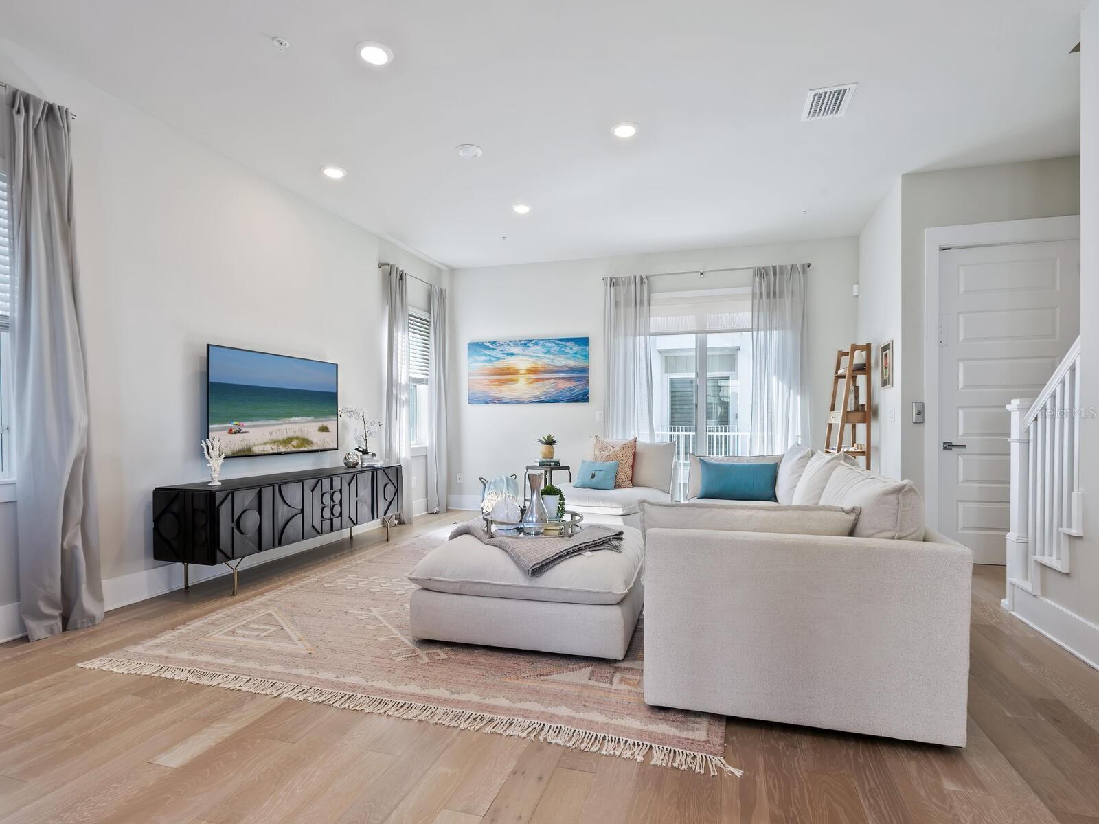 508 LAUREL PARK DR, SARASOTA, FL, 34236
