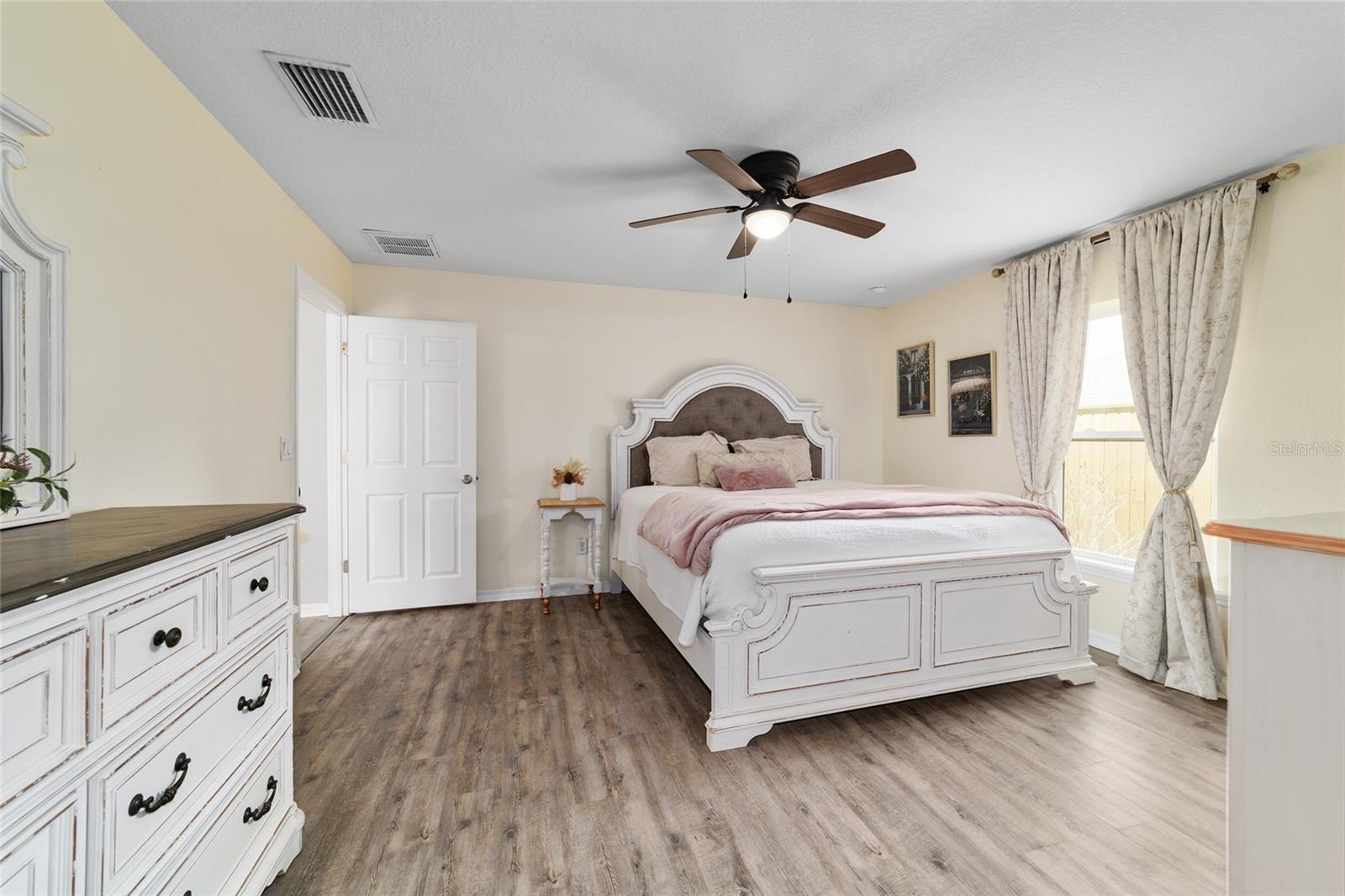 5673 NW 57TH PL, OCALA, FL, 34482