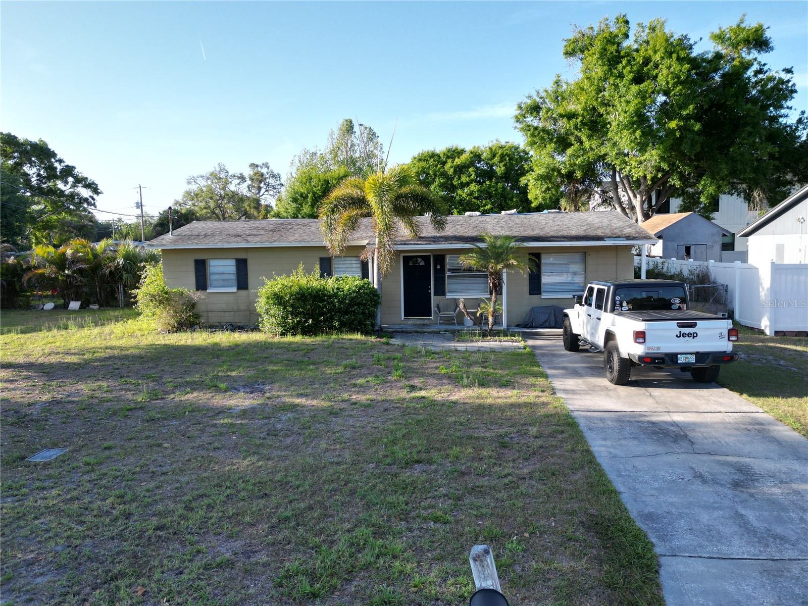 3208 W PEARL AVE, TAMPA, FL, 33611