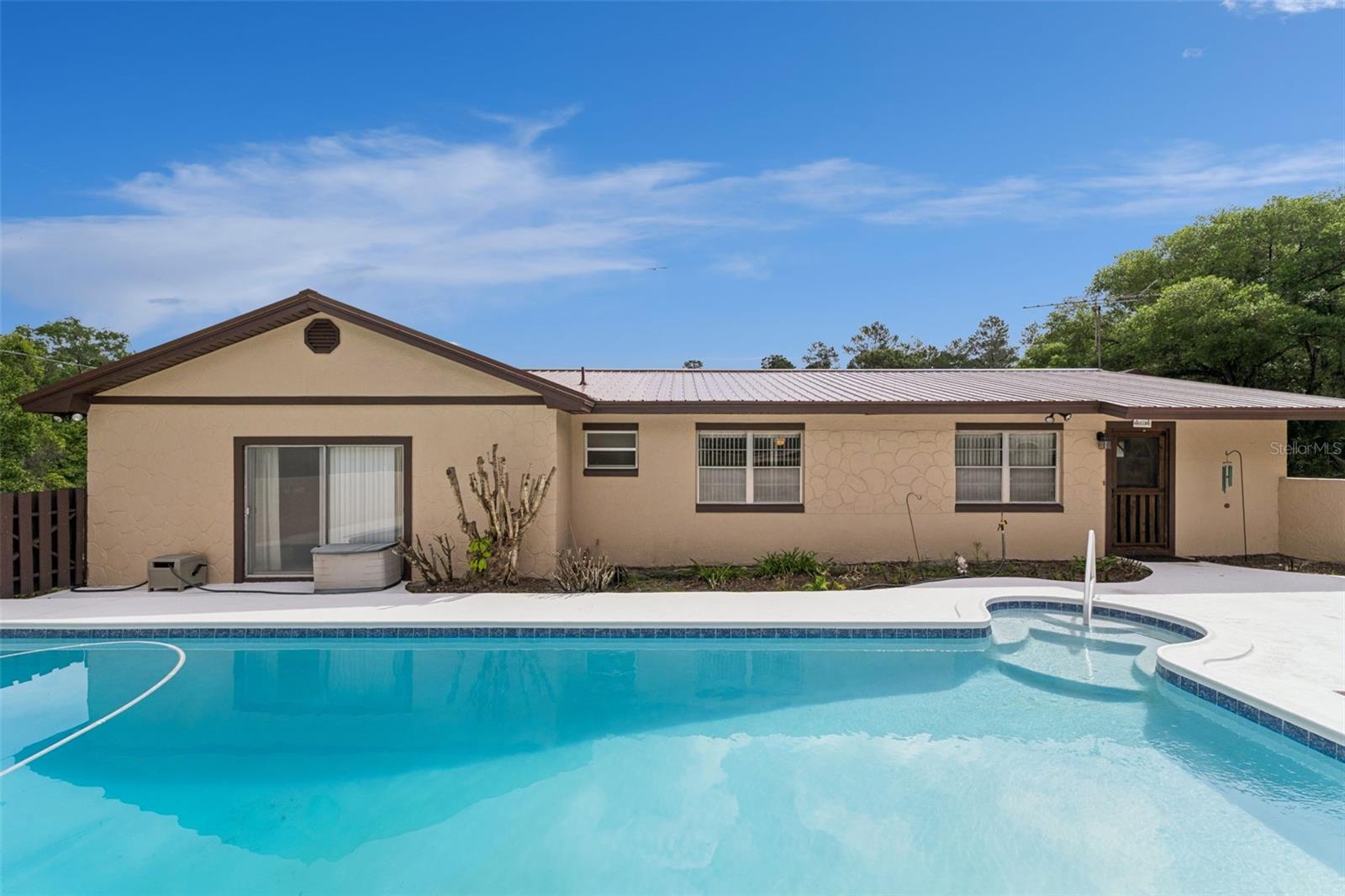 150 E STATE ROAD 46, GENEVA, FL, 32732
