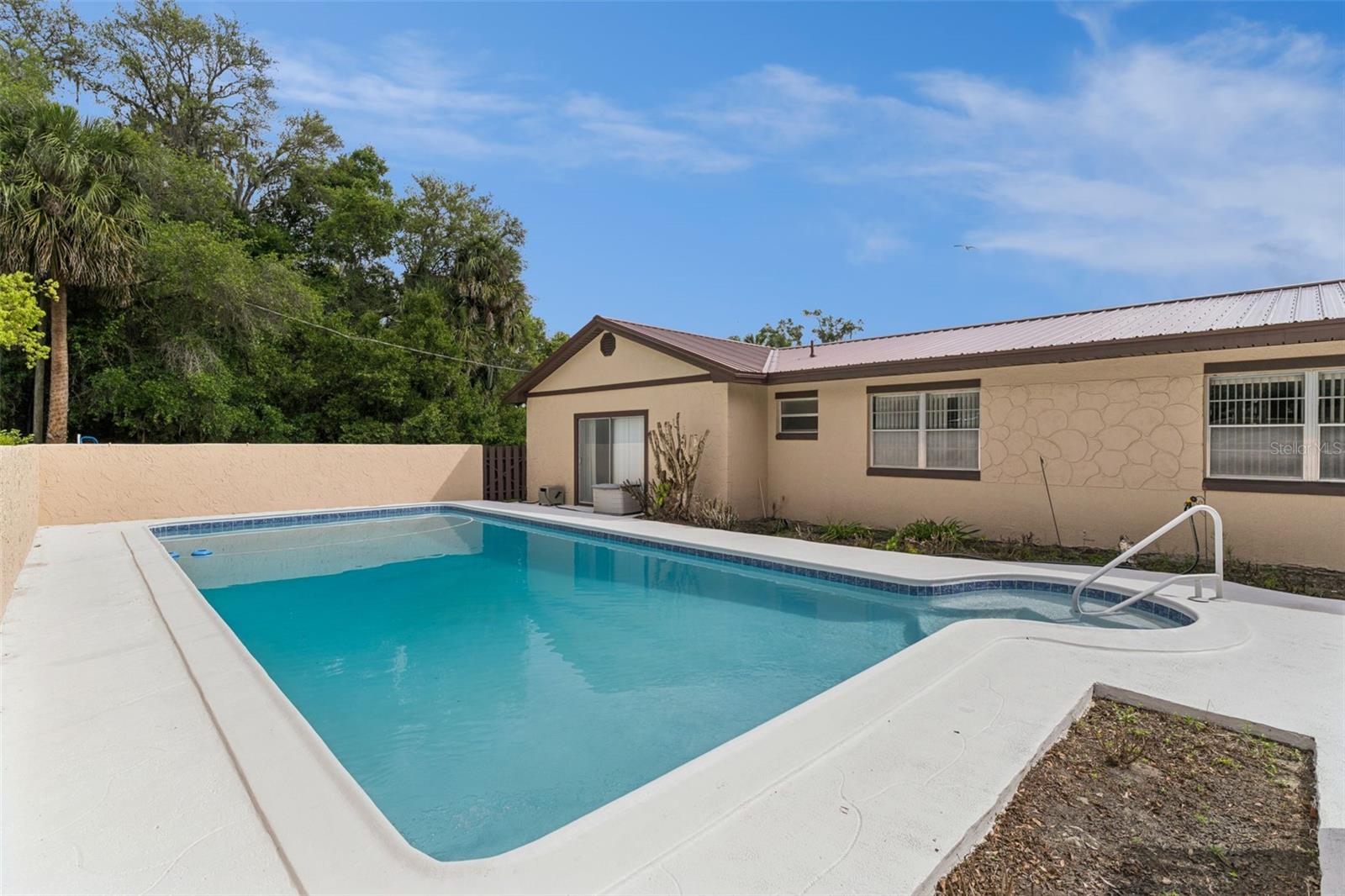 150 E STATE ROAD 46, GENEVA, FL, 32732