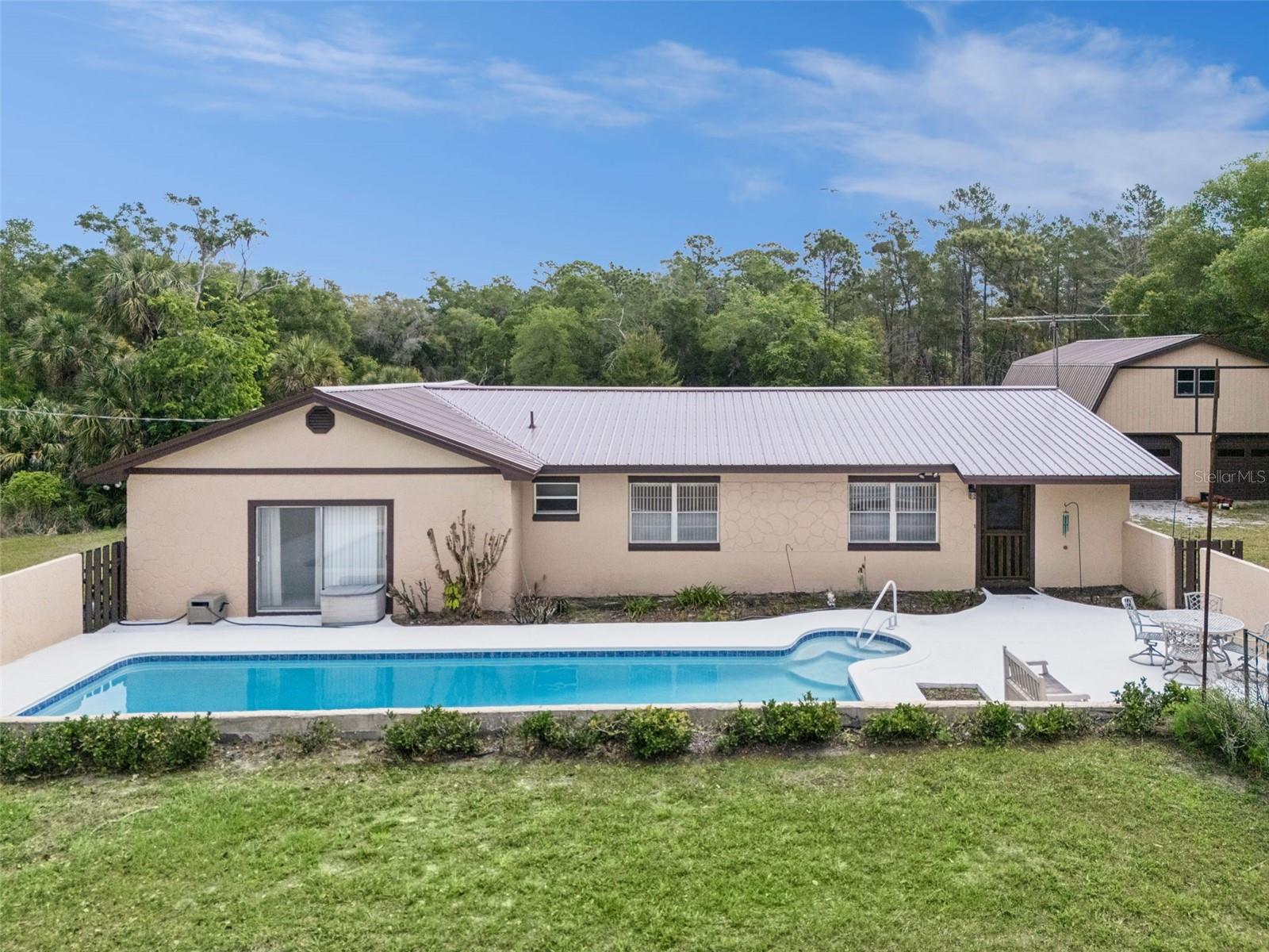 150 E STATE ROAD 46, GENEVA, FL, 32732