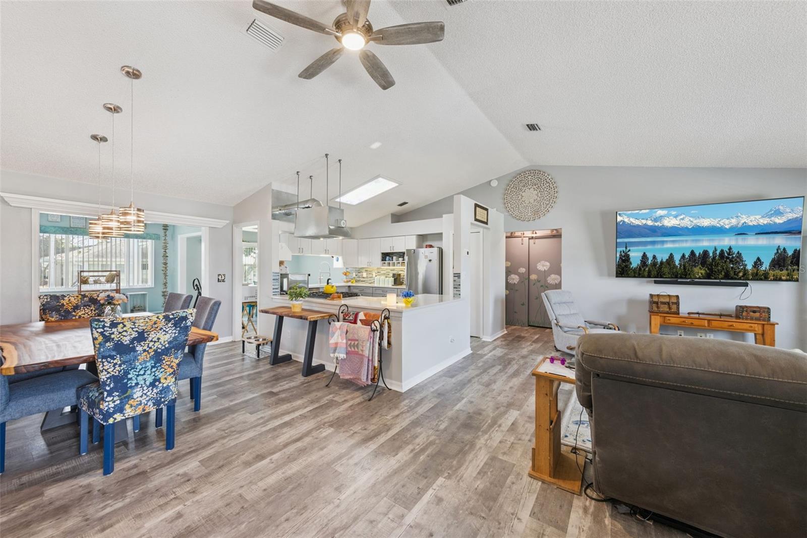 6348 HIGHLAND LAKES BLVD, LEESBURG, FL, 34748