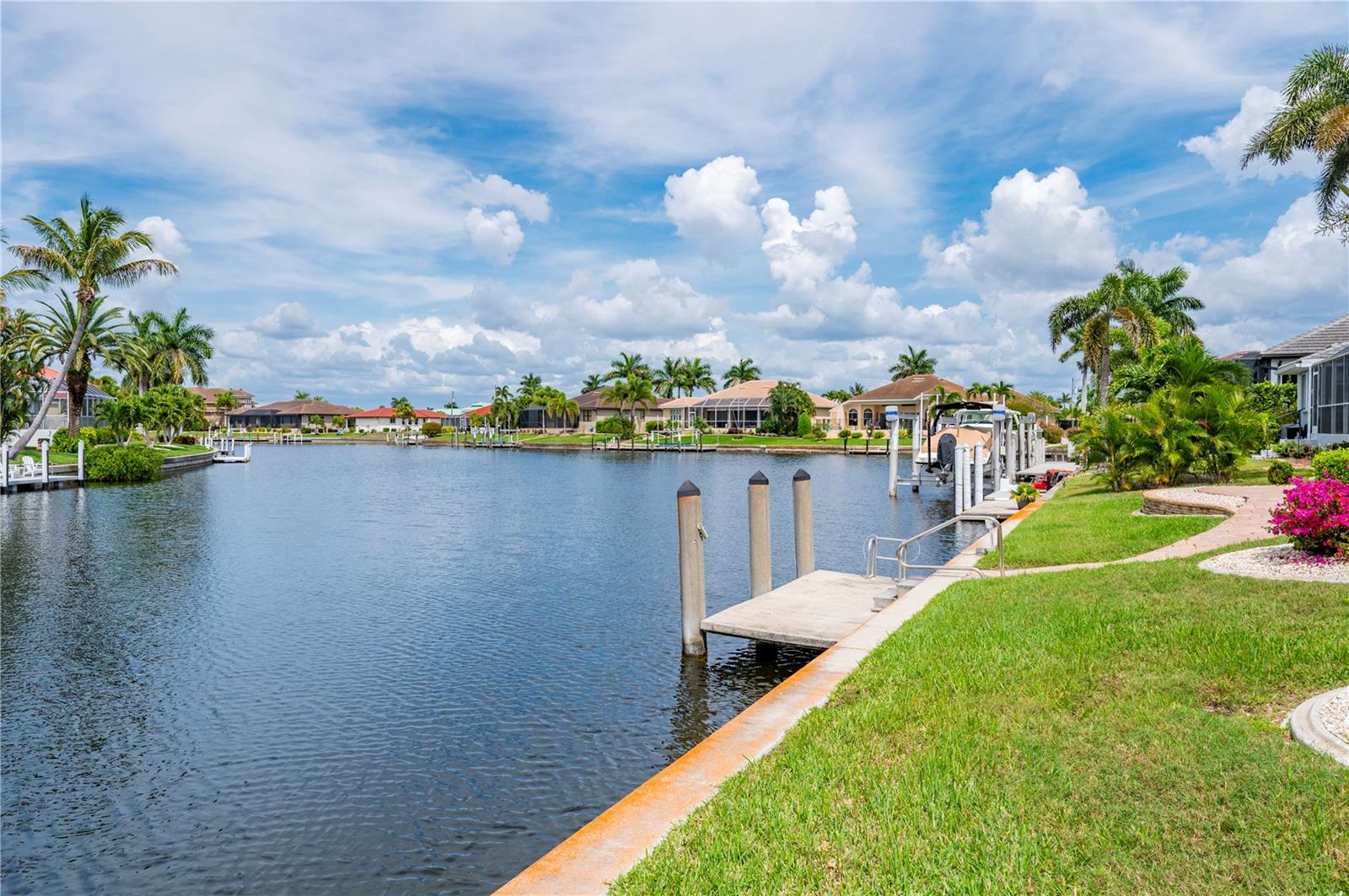 1626 ALBATROSS DR, PUNTA GORDA, FL, 33950