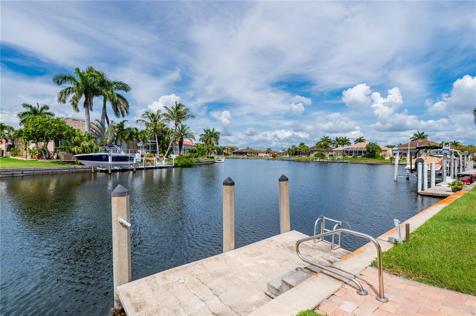 1626 ALBATROSS DR, PUNTA GORDA, FL, 33950
