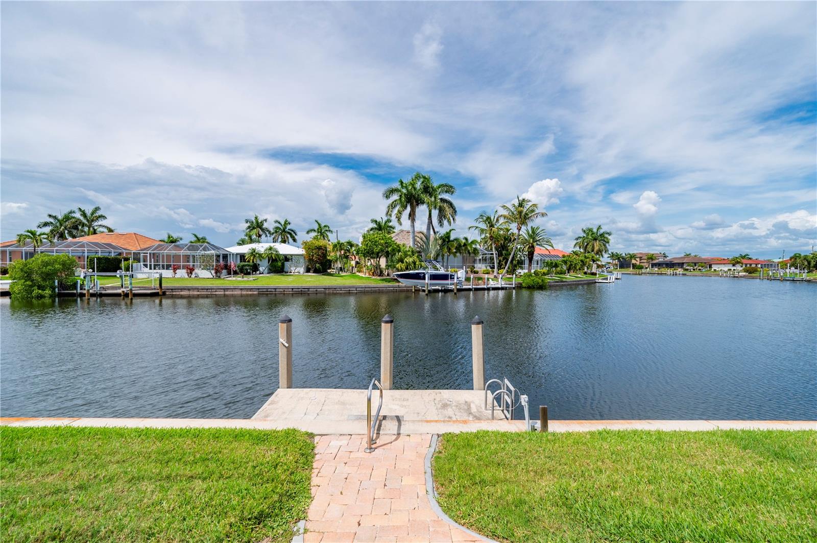 1626 ALBATROSS DR, PUNTA GORDA, FL, 33950