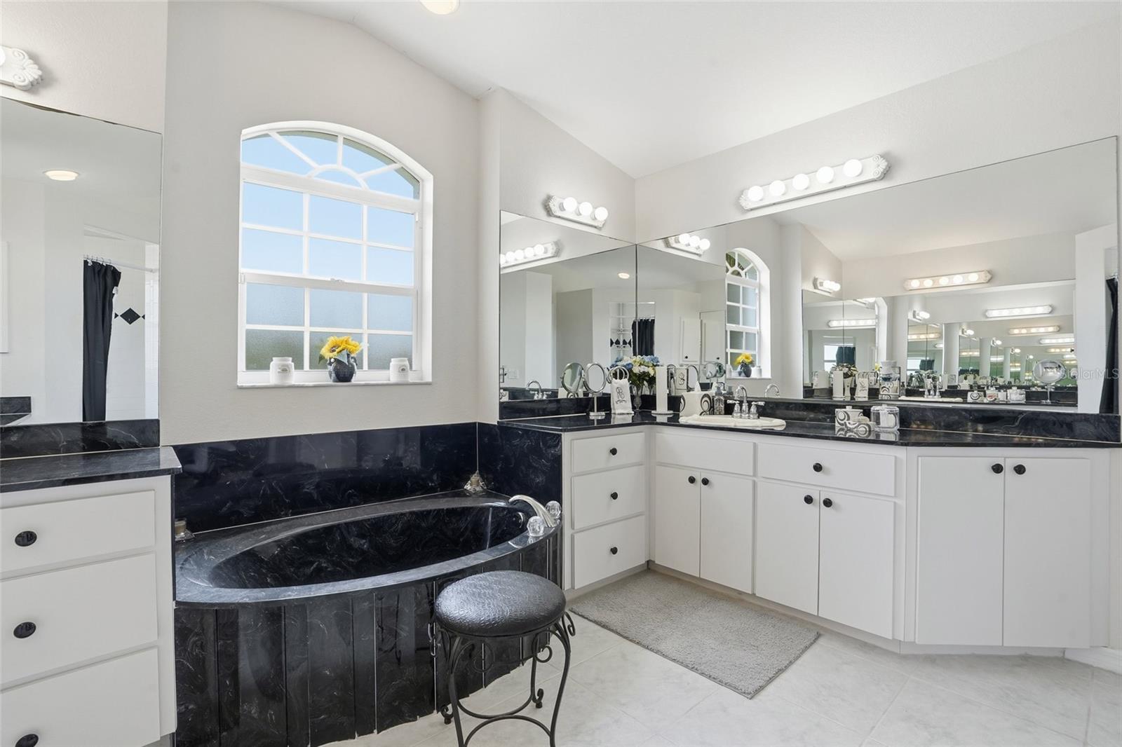 23290 FREEPORT AVE, PORT CHARLOTTE, FL, 33954