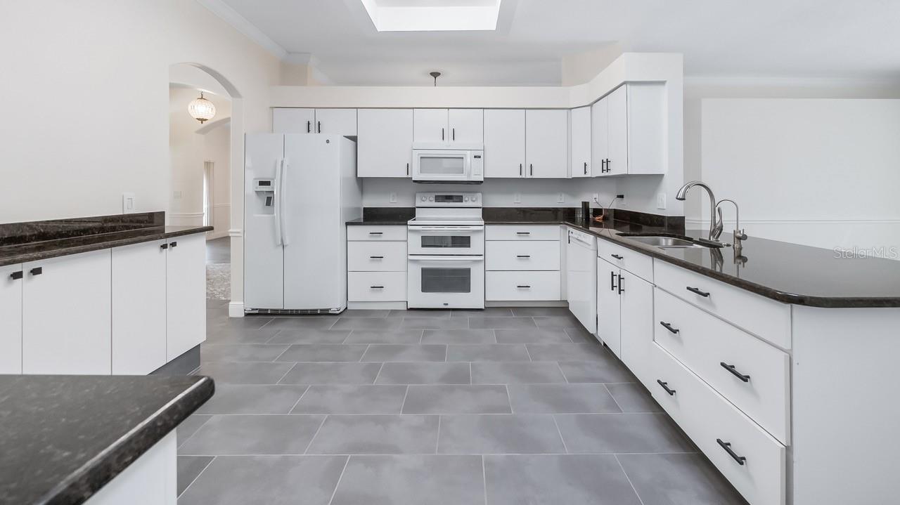 2241 KINGSMILL WAY, CLERMONT, FL, 34711