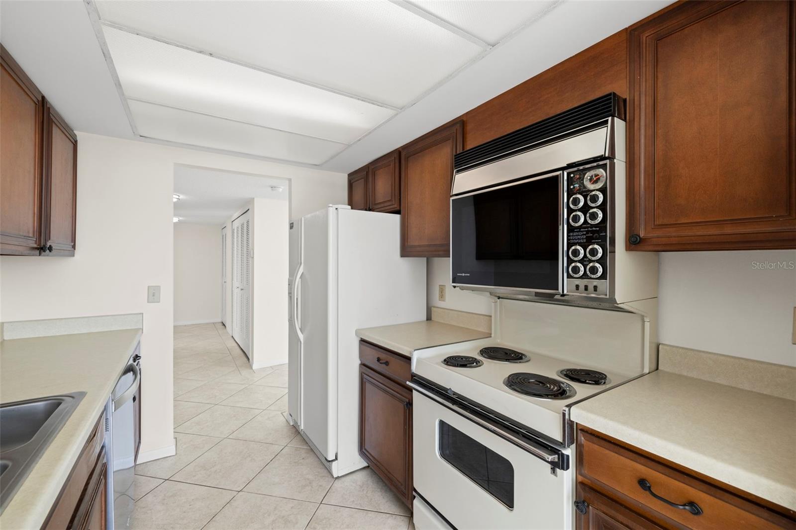 9425 BLIND PASS RD #1008, ST PETE BEACH, FL, 33706