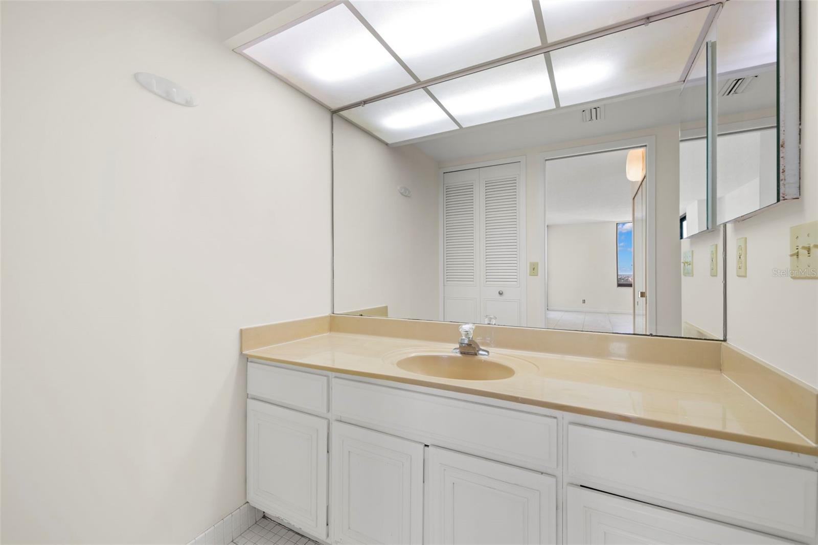 9425 BLIND PASS RD #1008, ST PETE BEACH, FL, 33706