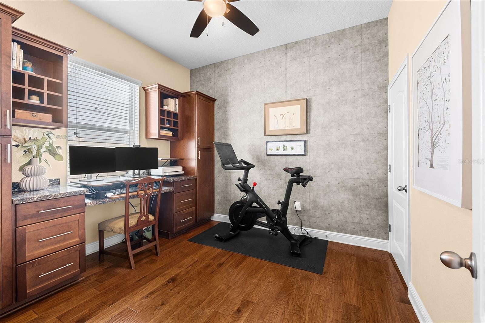 8115 CHAMPIONS FOREST WAY, TAMPA, FL, 33635