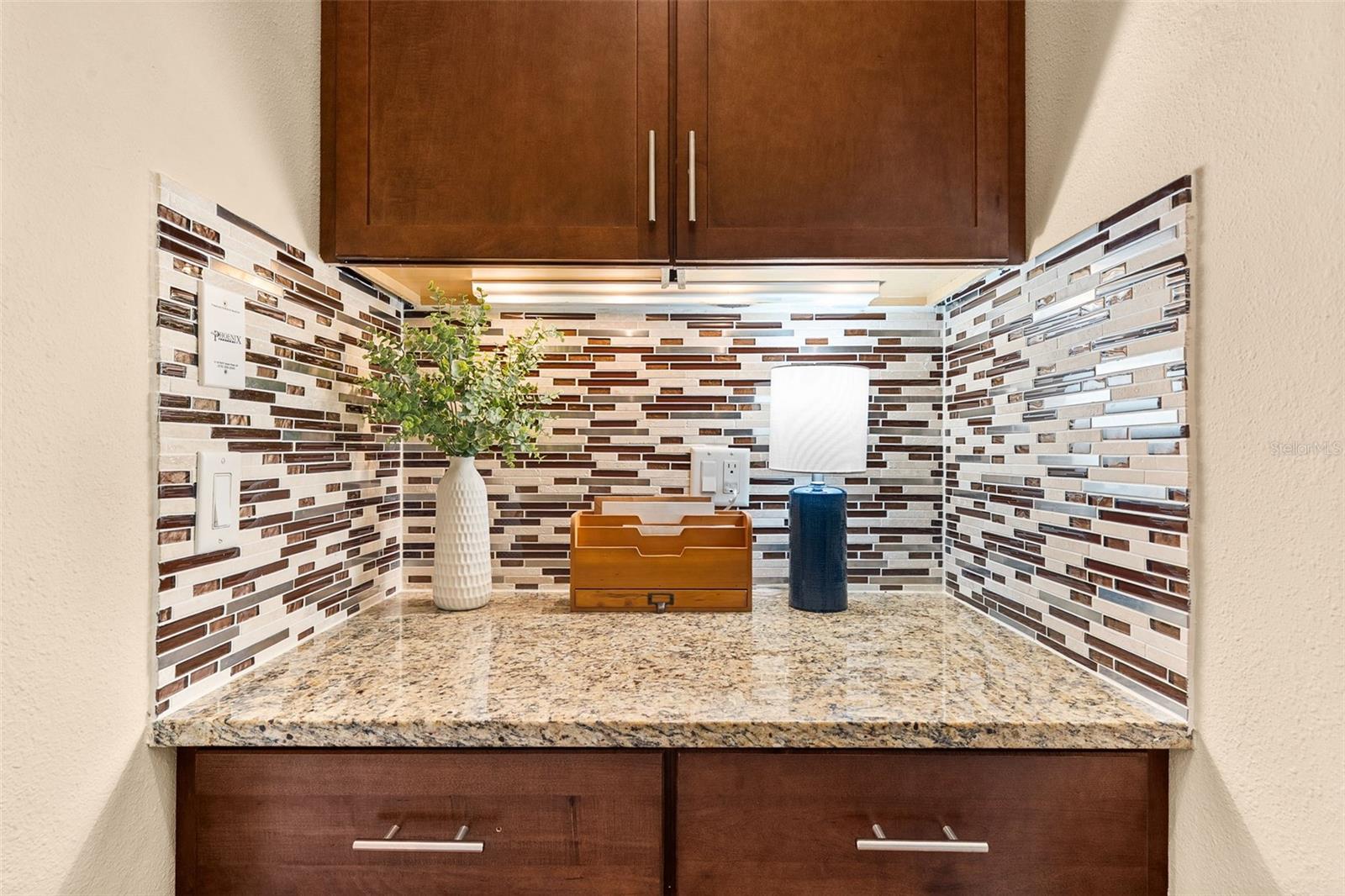 8115 CHAMPIONS FOREST WAY, TAMPA, FL, 33635