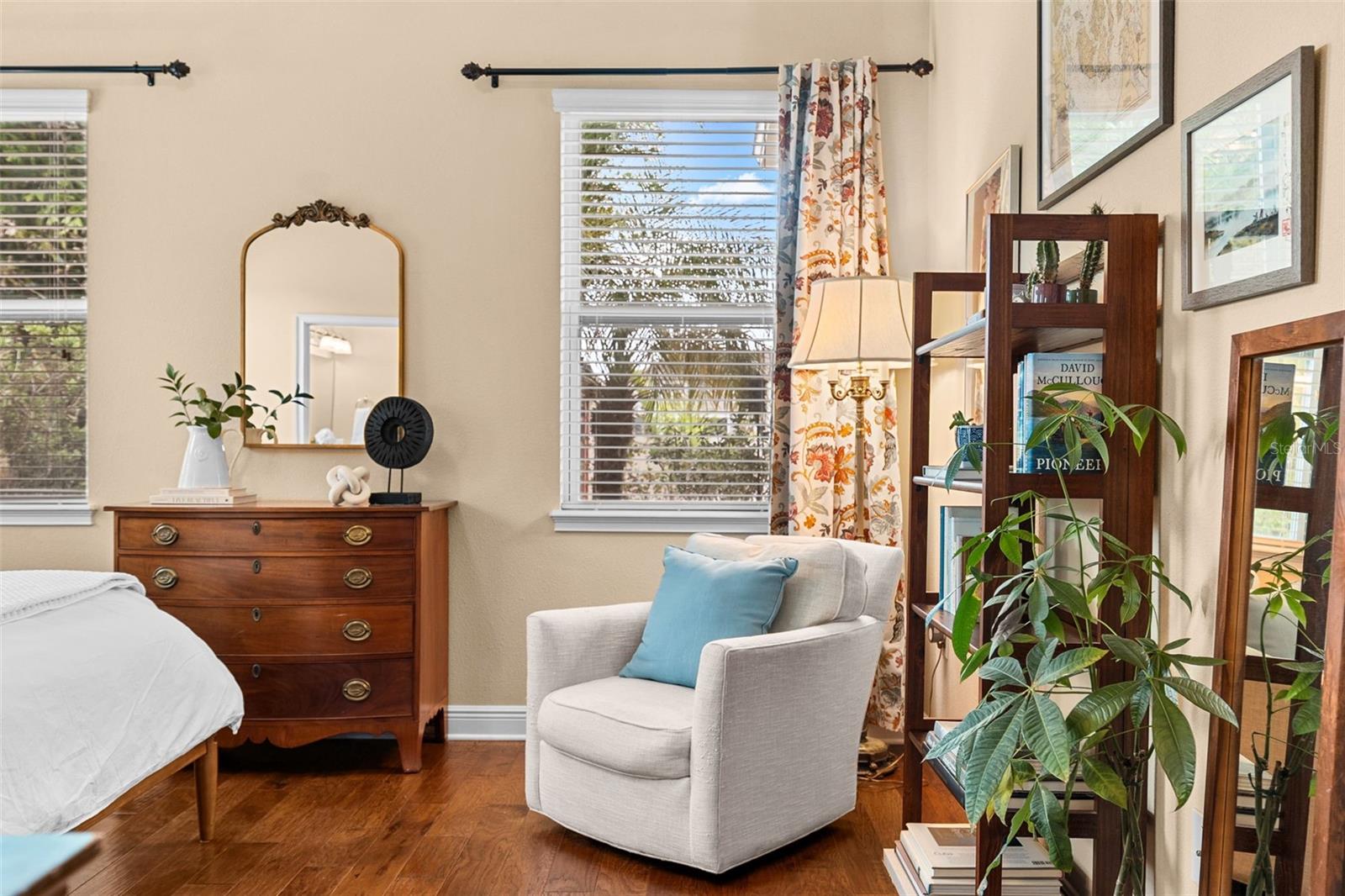 8115 CHAMPIONS FOREST WAY, TAMPA, FL, 33635