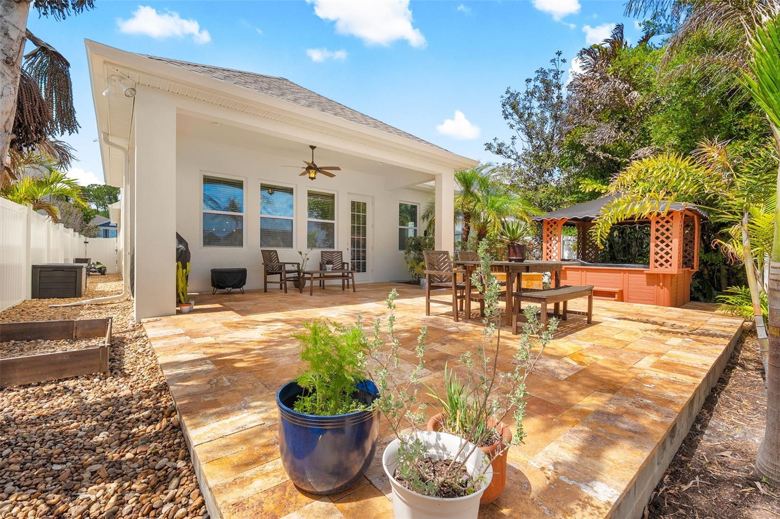 8115 CHAMPIONS FOREST WAY, TAMPA, FL, 33635