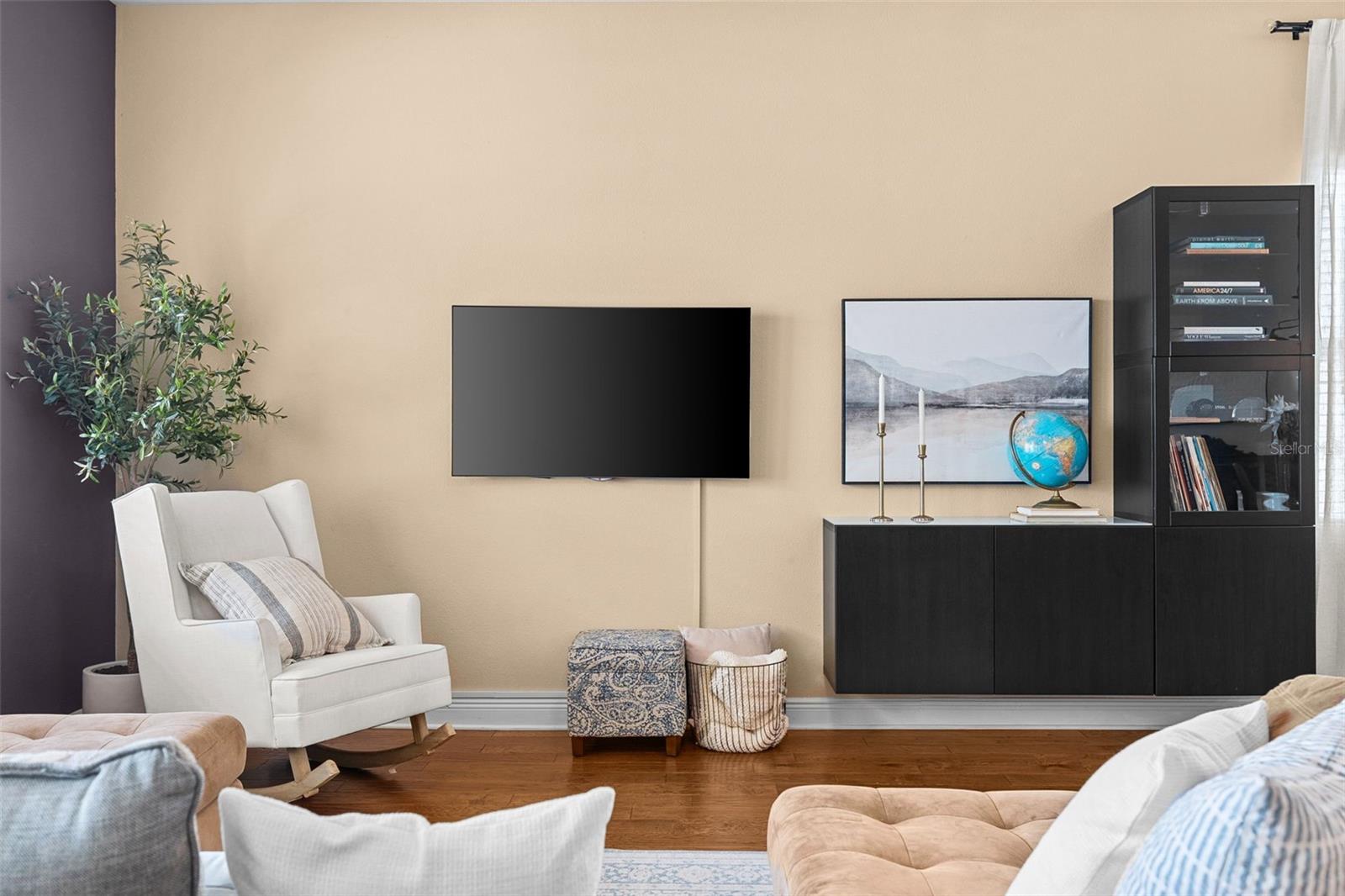 8115 CHAMPIONS FOREST WAY, TAMPA, FL, 33635