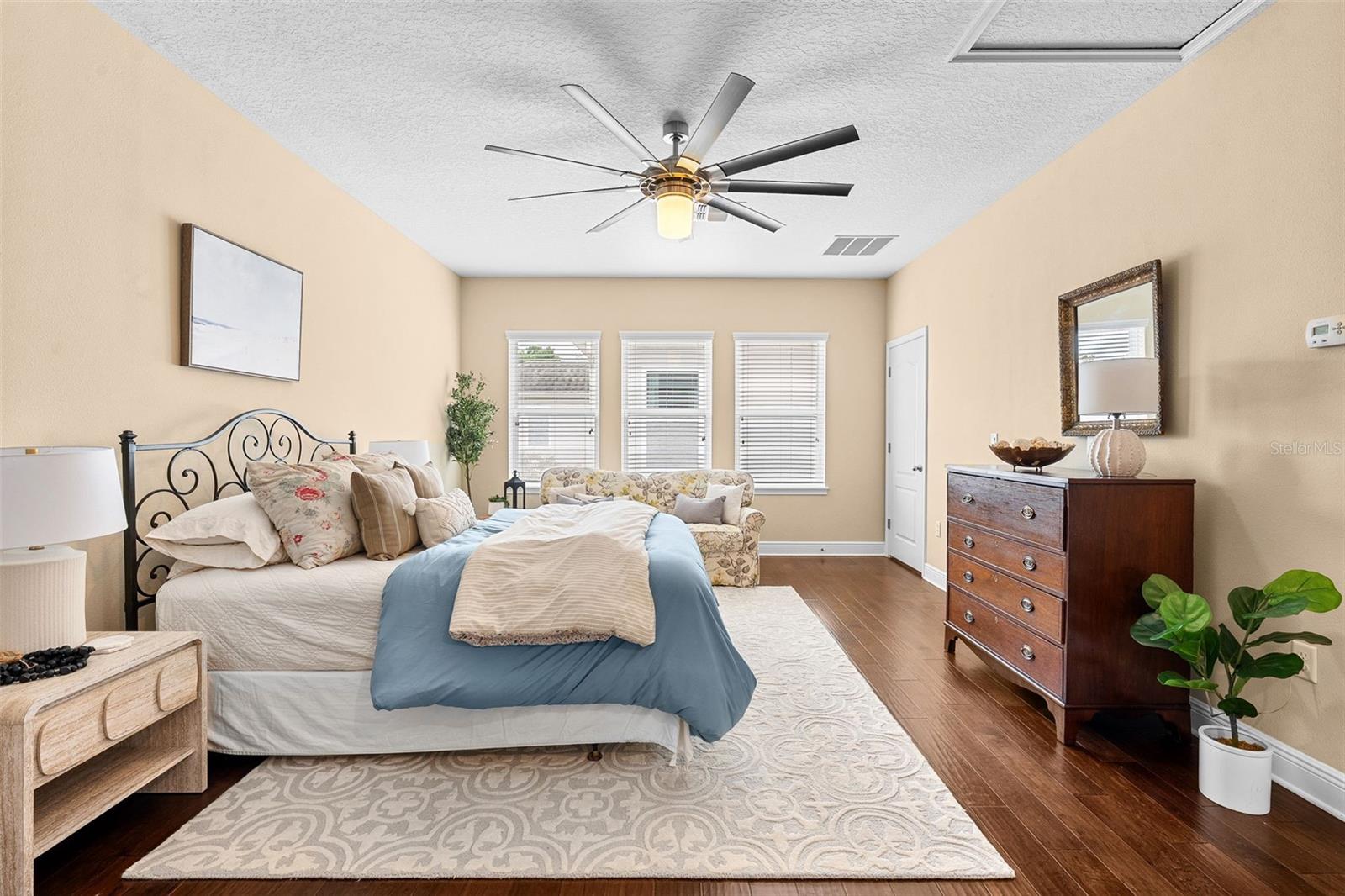 8115 CHAMPIONS FOREST WAY, TAMPA, FL, 33635