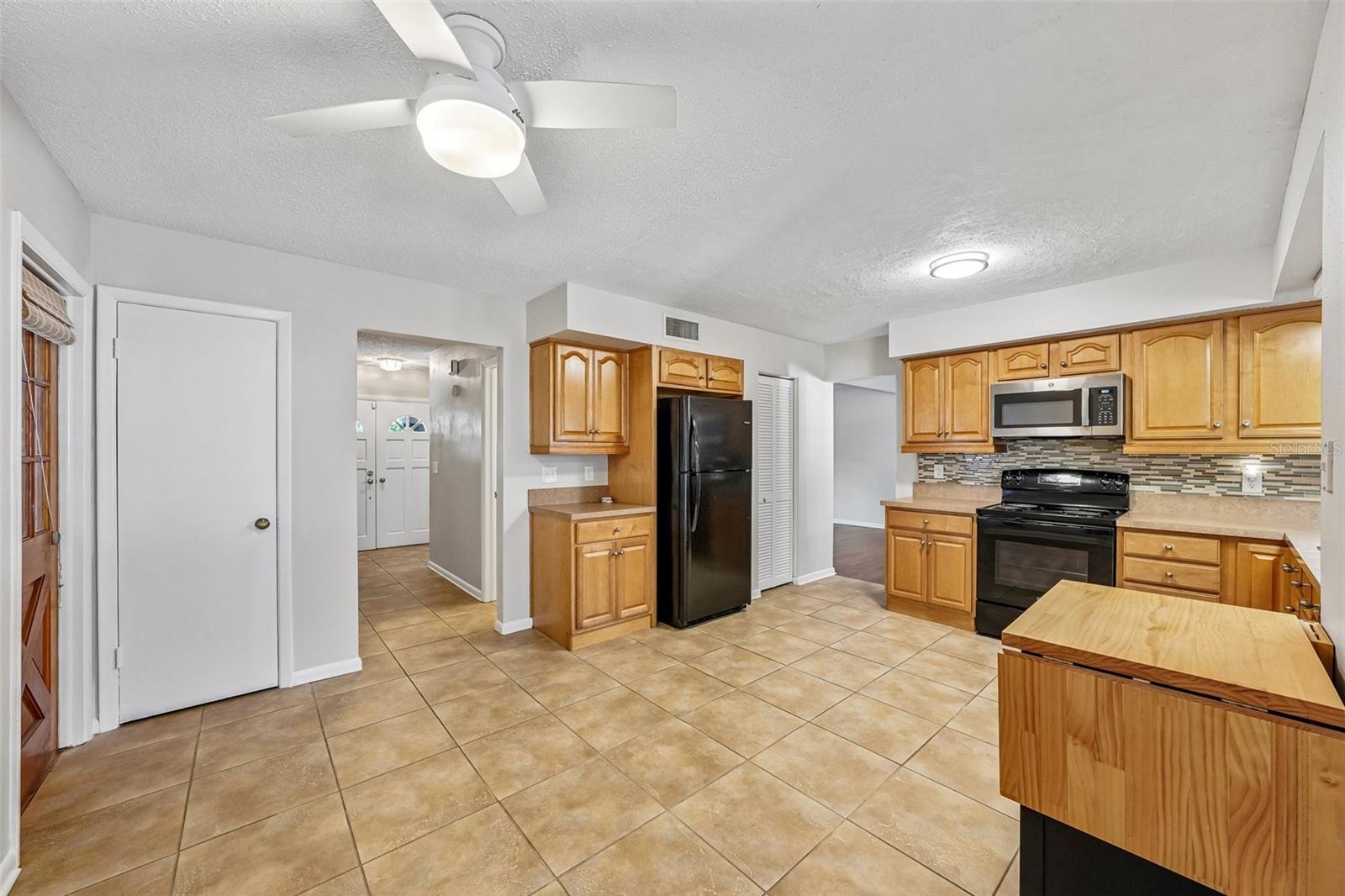 7001 SUMMERBRIDGE DR, TAMPA, FL, 33634