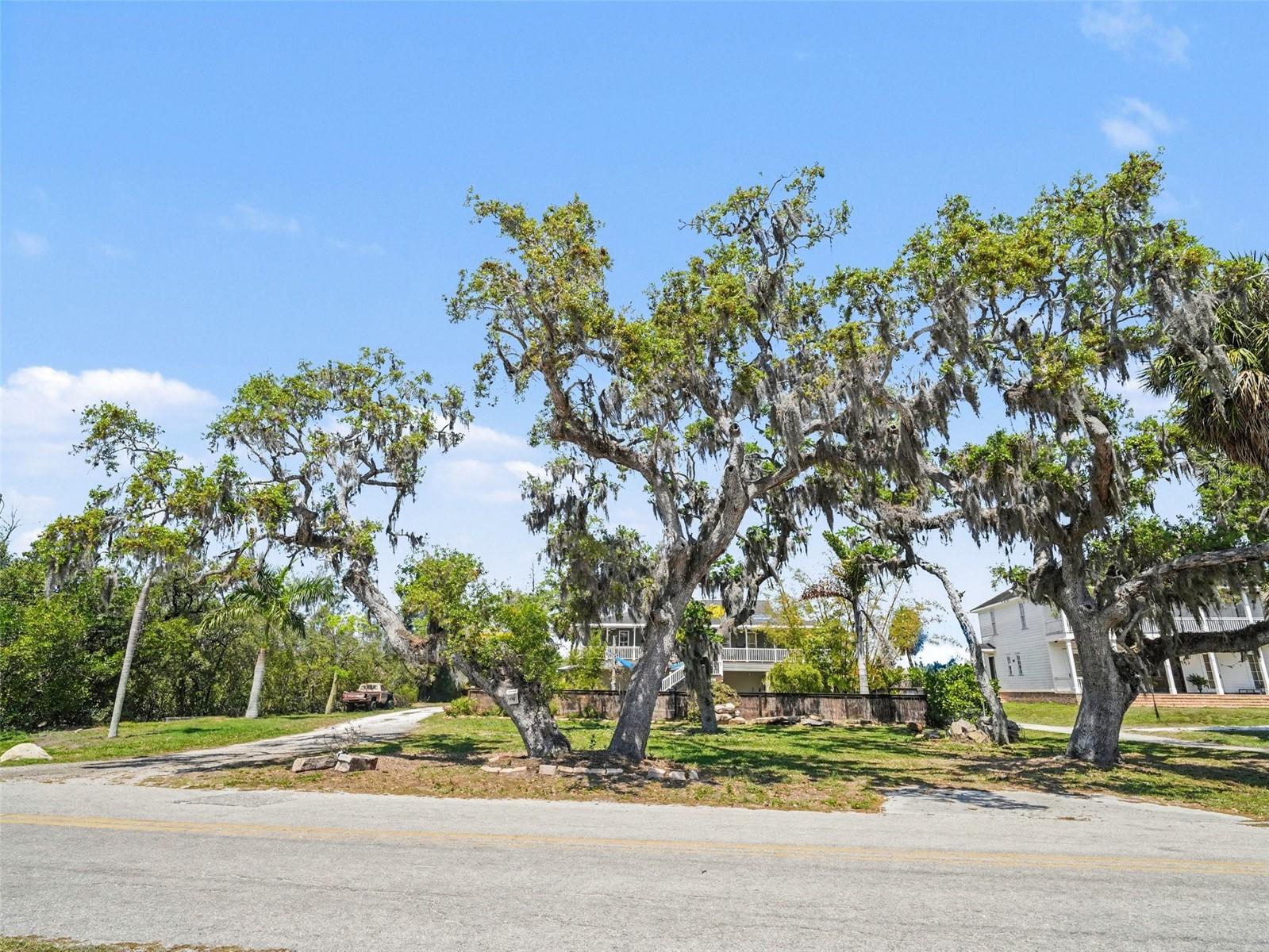 1740 BAYSHORE DR, TERRA CEIA, FL, 34250