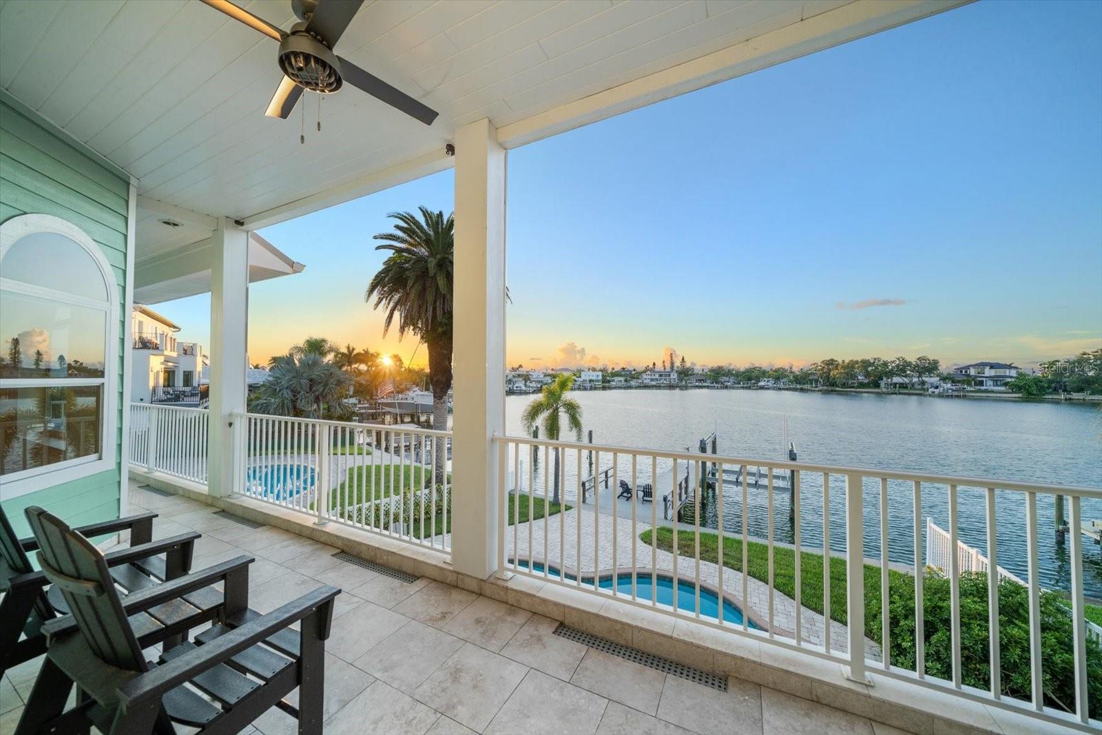 Gathering and entertaining can seamlessly move from indoors to outdoors.