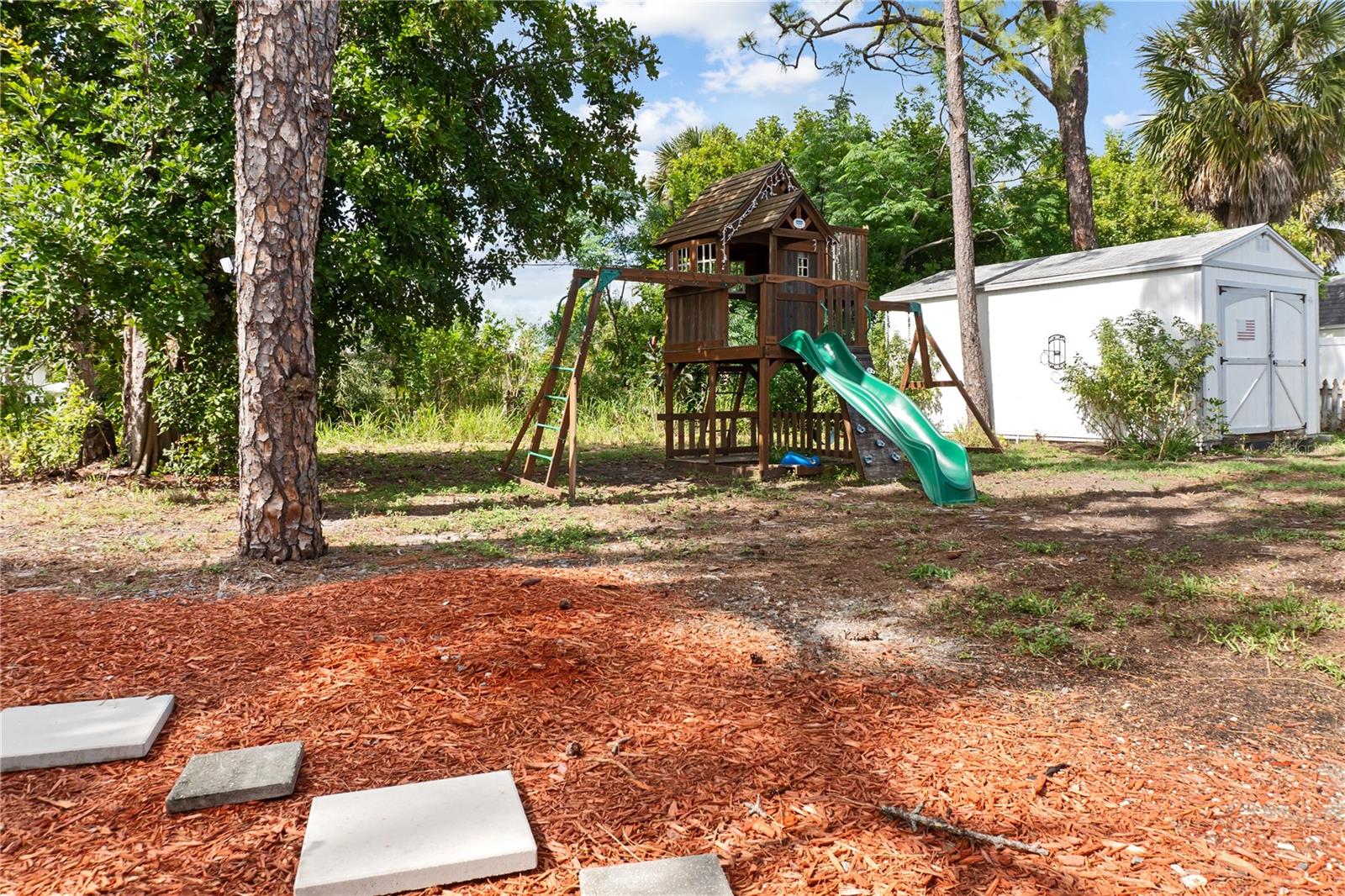 22370 CATHERINE AVE, PORT CHARLOTTE, FL, 33952