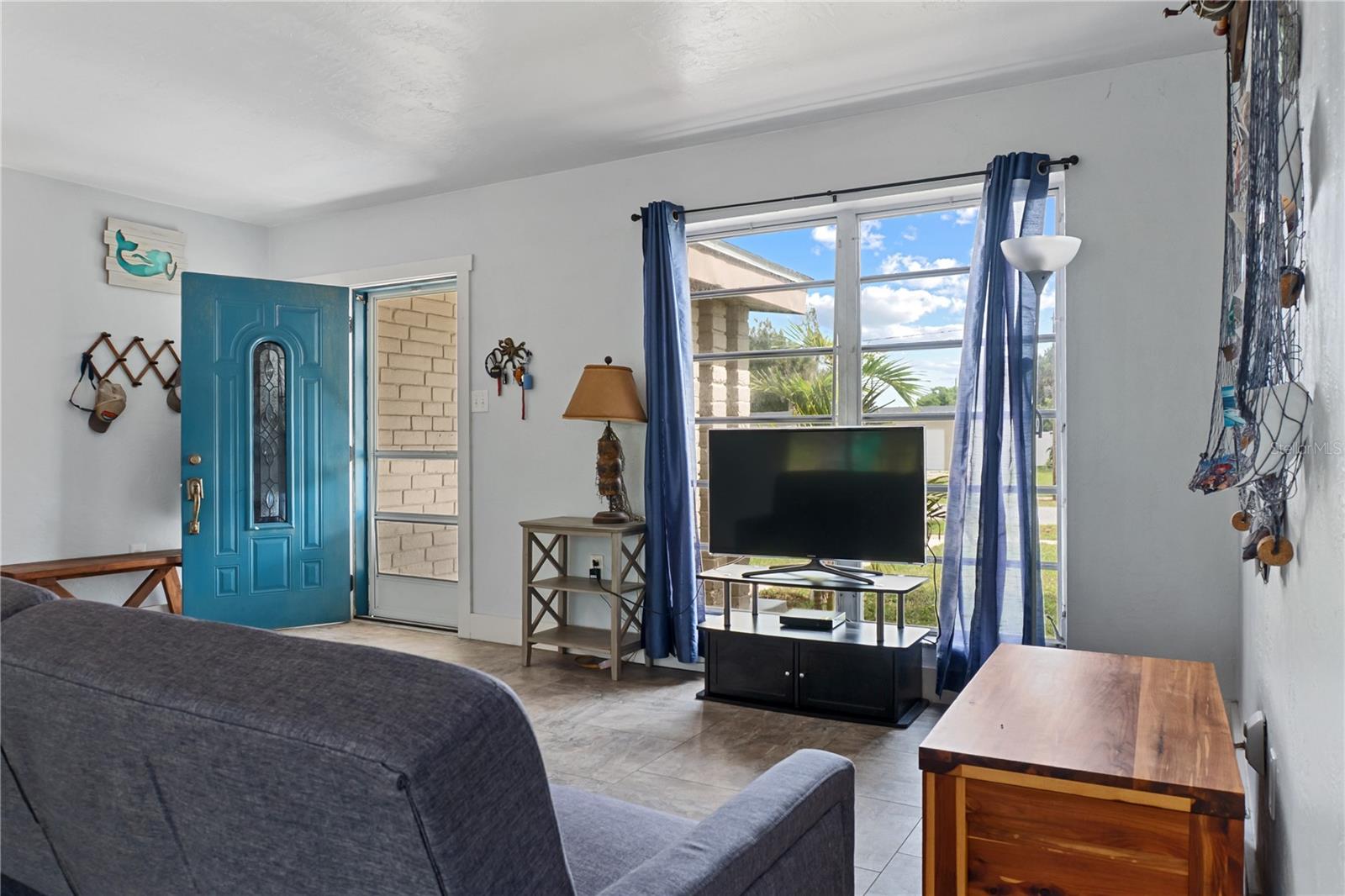 22370 CATHERINE AVE, PORT CHARLOTTE, FL, 33952