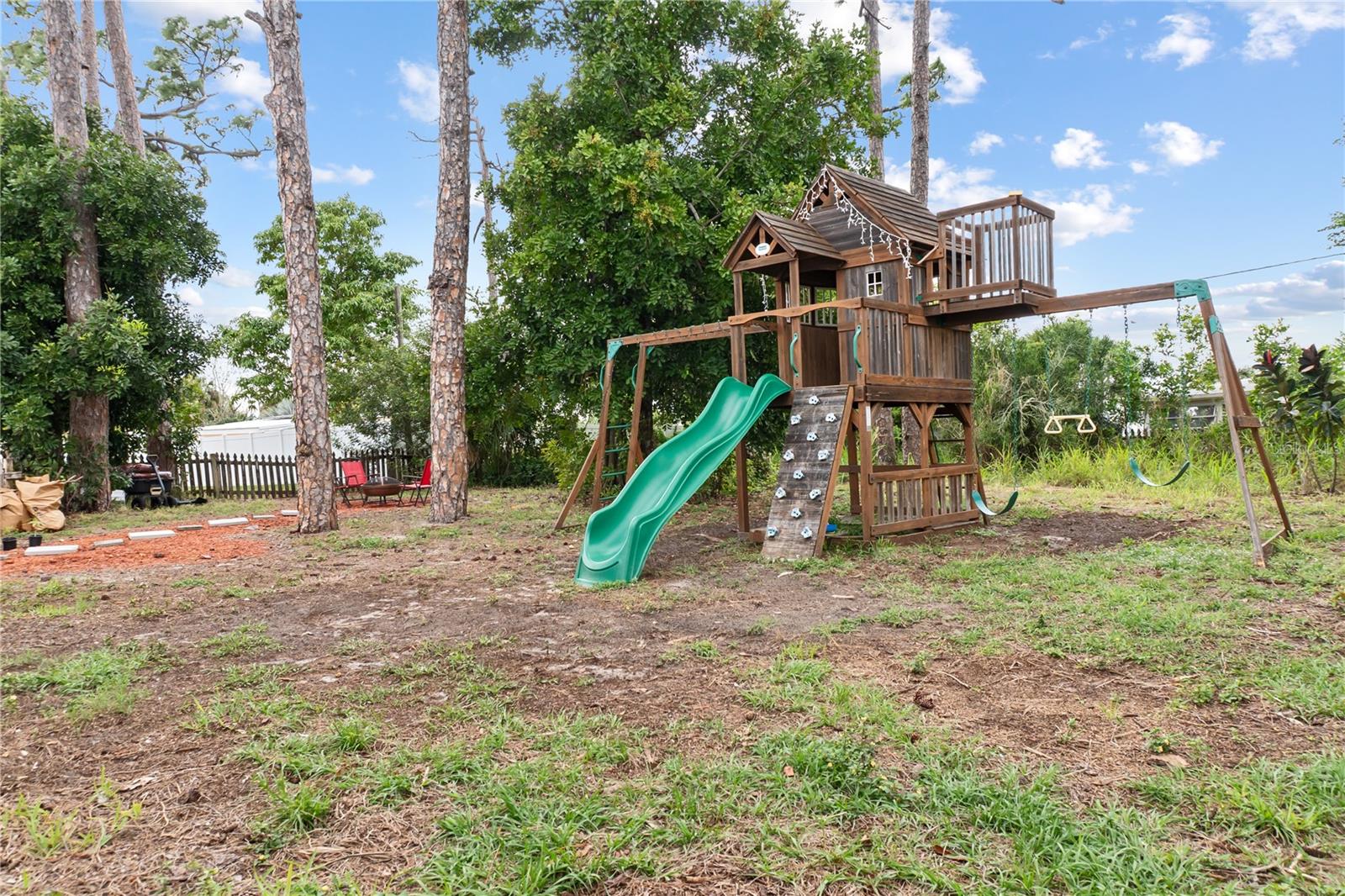 22370 CATHERINE AVE, PORT CHARLOTTE, FL, 33952