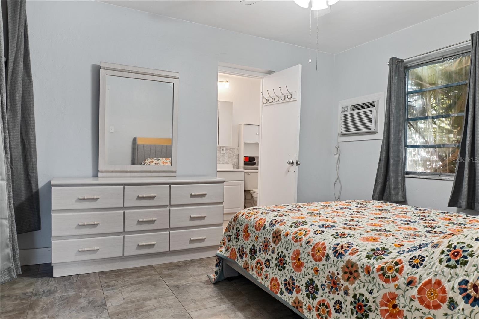 22370 CATHERINE AVE, PORT CHARLOTTE, FL, 33952