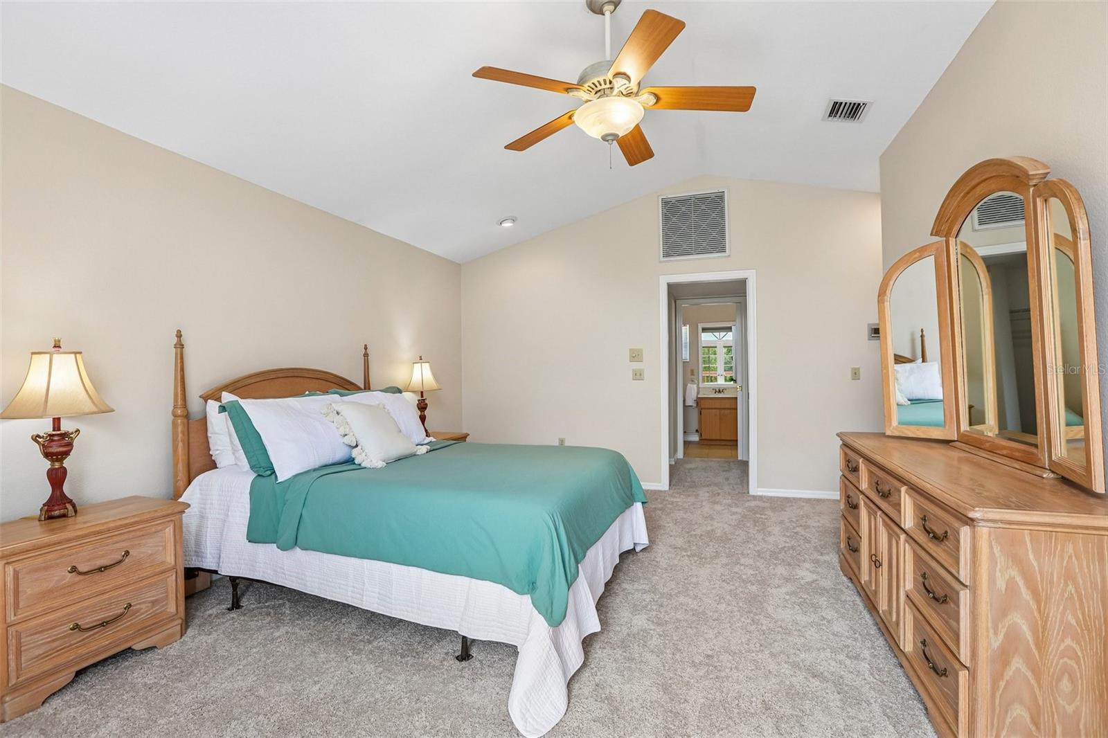 118 N GREENFIELD AVE, TEMPLE TERRACE, FL, 33617