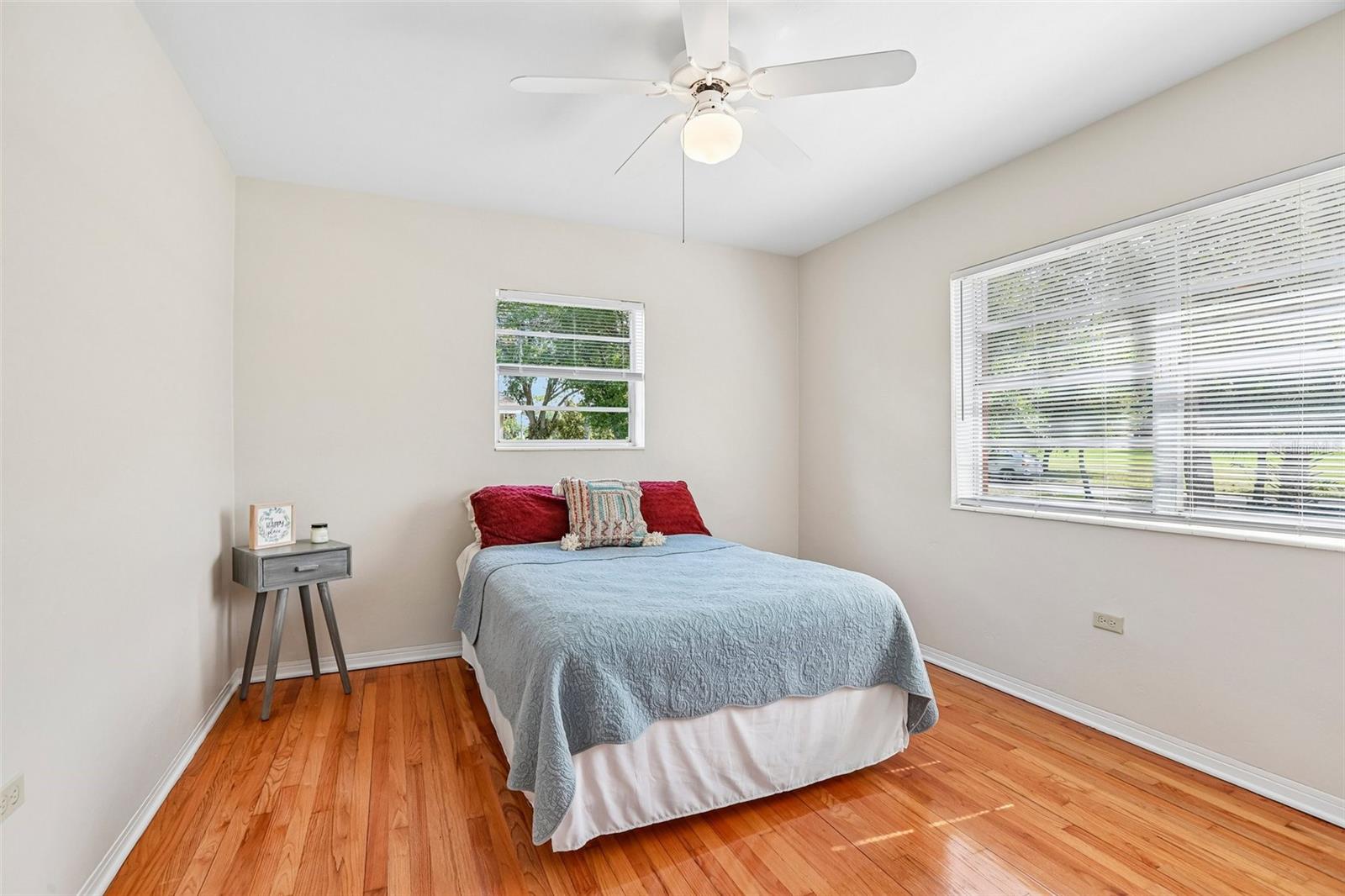 118 N GREENFIELD AVE, TEMPLE TERRACE, FL, 33617