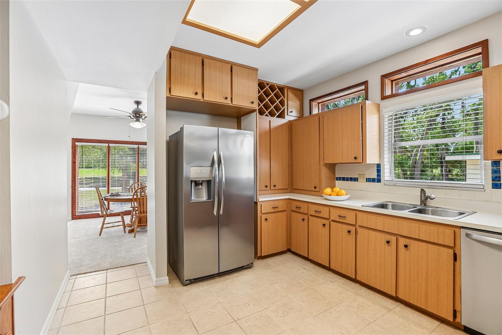118 N GREENFIELD AVE, TEMPLE TERRACE, FL, 33617