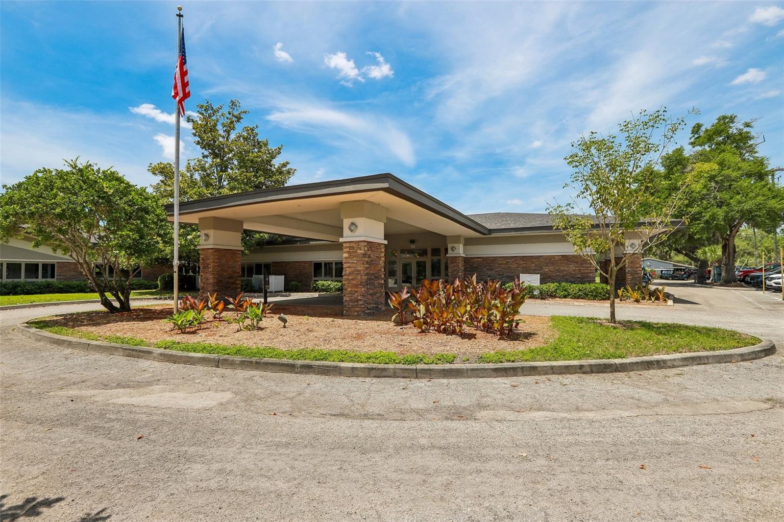 118 N GREENFIELD AVE, TEMPLE TERRACE, FL, 33617