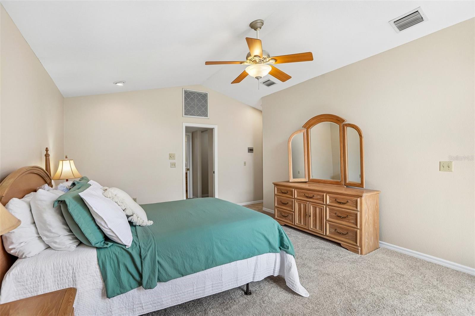 118 N GREENFIELD AVE, TEMPLE TERRACE, FL, 33617