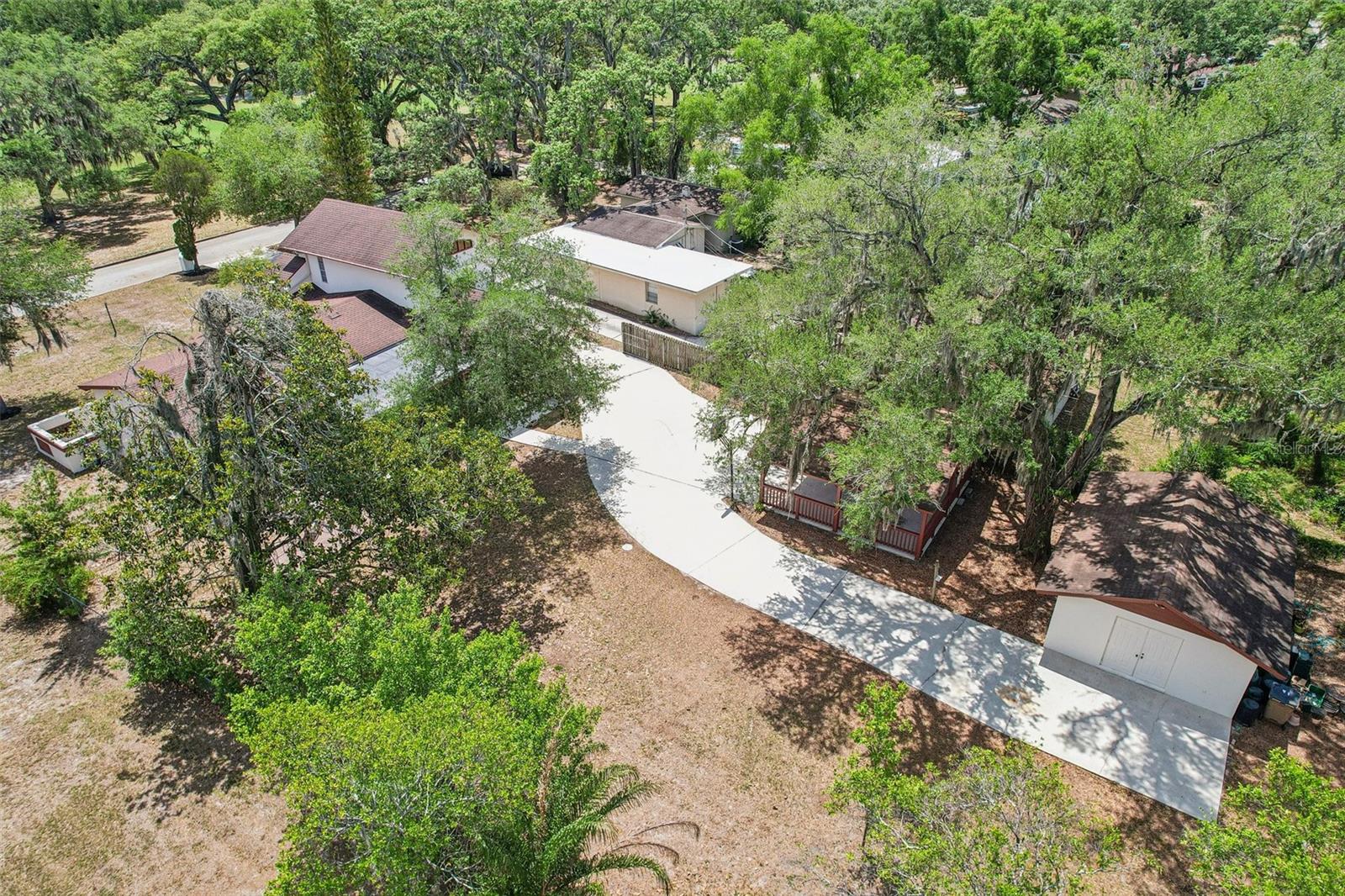 118 N GREENFIELD AVE, TEMPLE TERRACE, FL, 33617