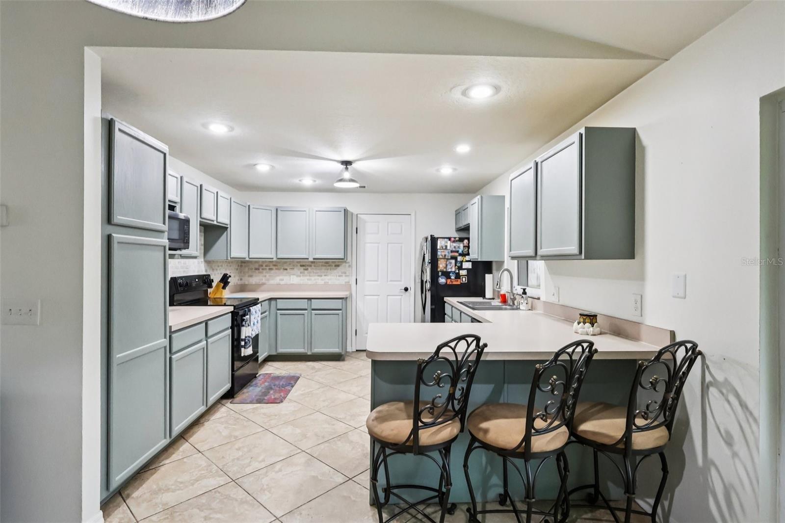 565 CHULA WOODS CT, CHULUOTA, FL, 32766