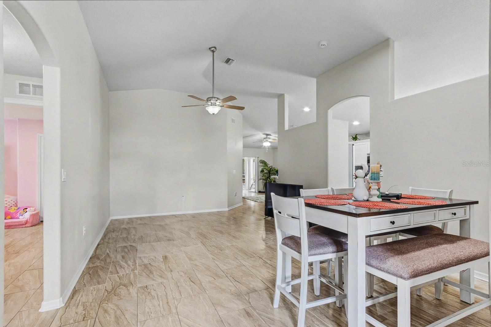 437 DAHOON HOLLY DR, DAYTONA BEACH, FL, 32117