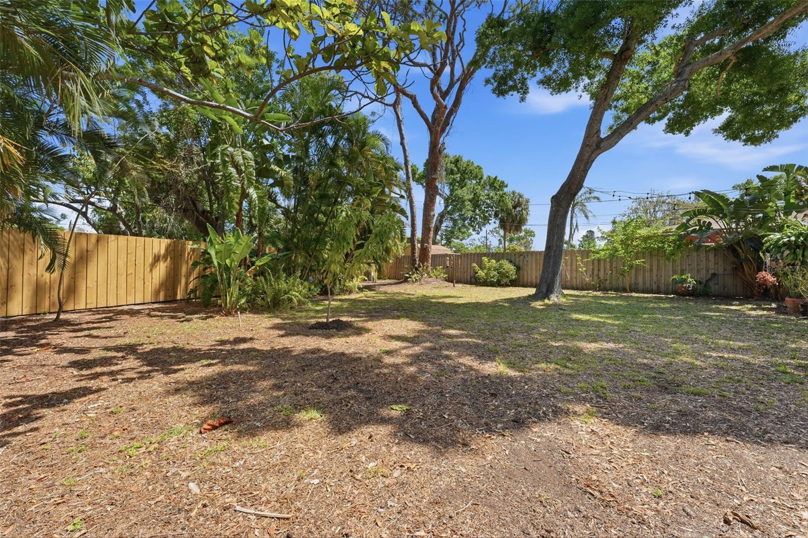 811 BAY VISTA BLVD S, ST PETERSBURG, FL, 33705