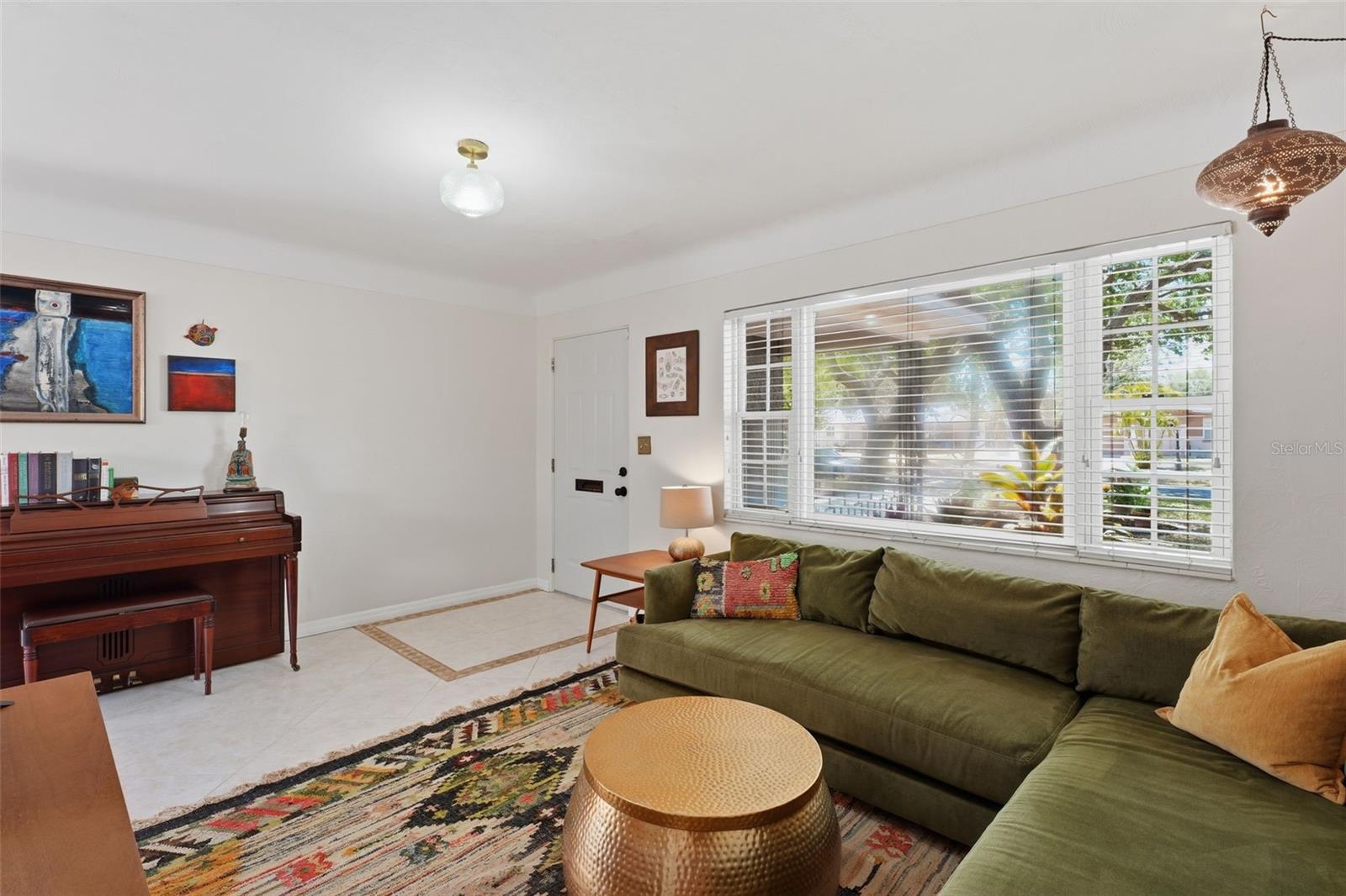 811 BAY VISTA BLVD S, ST PETERSBURG, FL, 33705