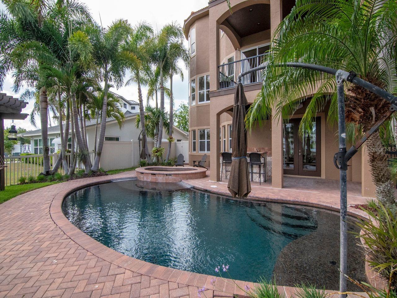 507 DRIFTWOOD DR E, PALM HARBOR, FL, 34683