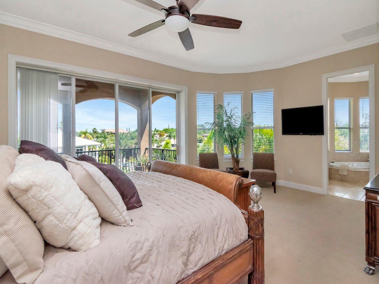 507 DRIFTWOOD DR E, PALM HARBOR, FL, 34683