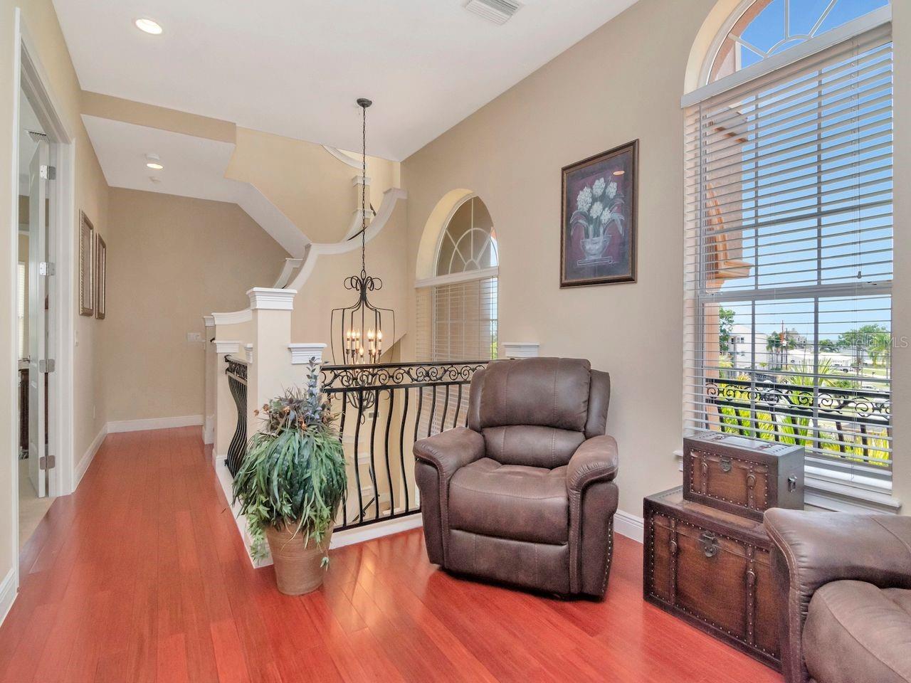 507 DRIFTWOOD DR E, PALM HARBOR, FL, 34683