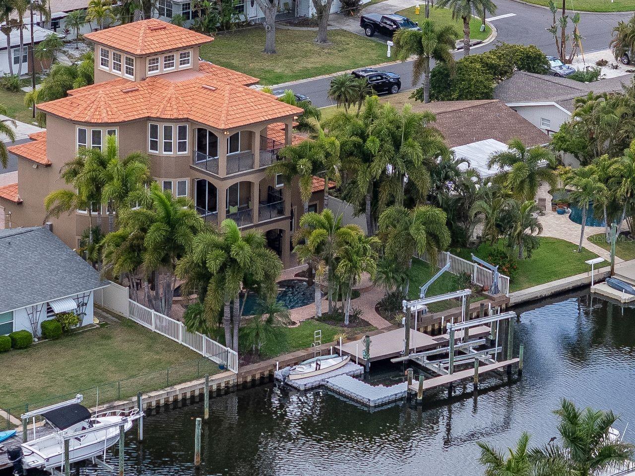 507 DRIFTWOOD DR E, PALM HARBOR, FL, 34683